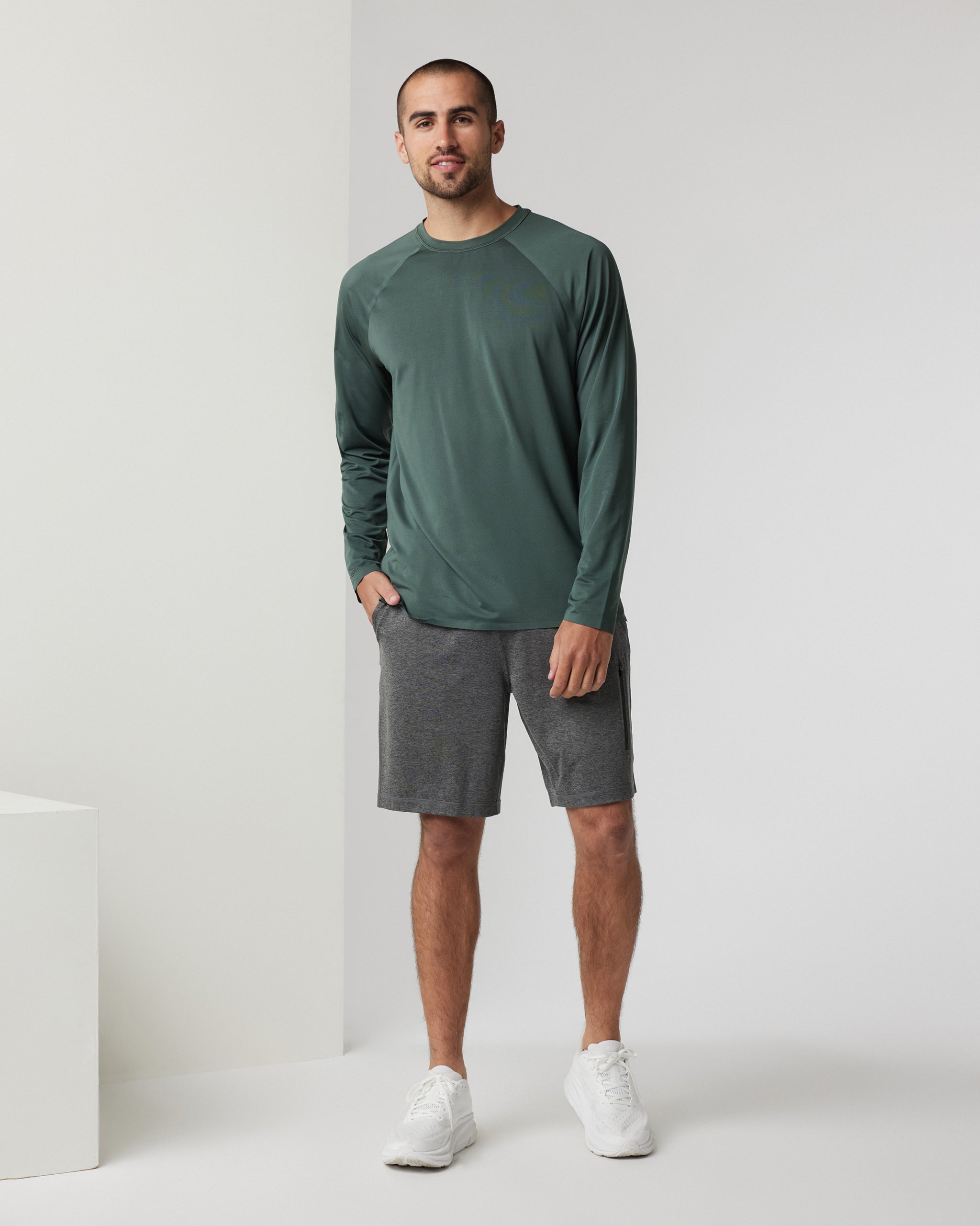 Long Sleeve Viewpoint Performance Tee | Aspen - Image 3
