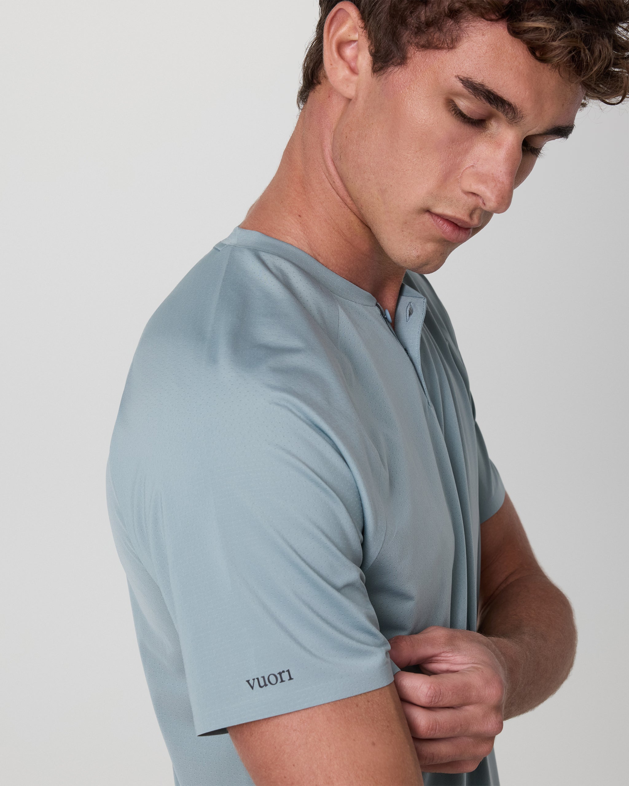 Short Sleeve Viewpoint Henley | Mist - Image 2