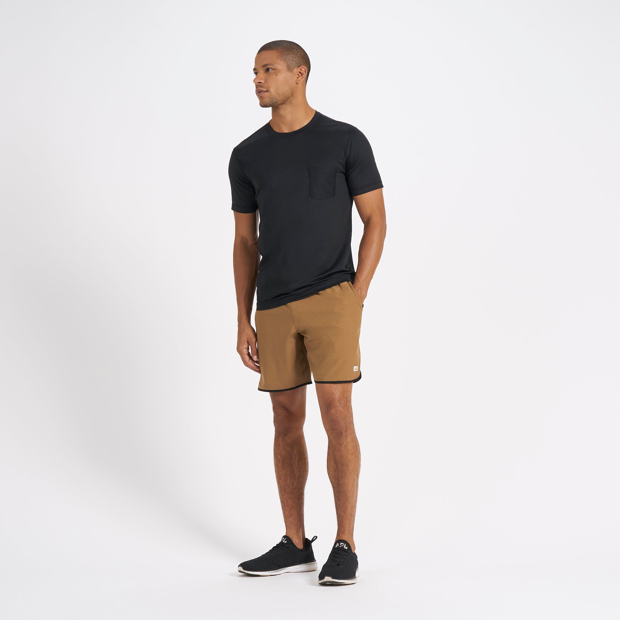 Tradewind Performance Tee | Black - Image 4