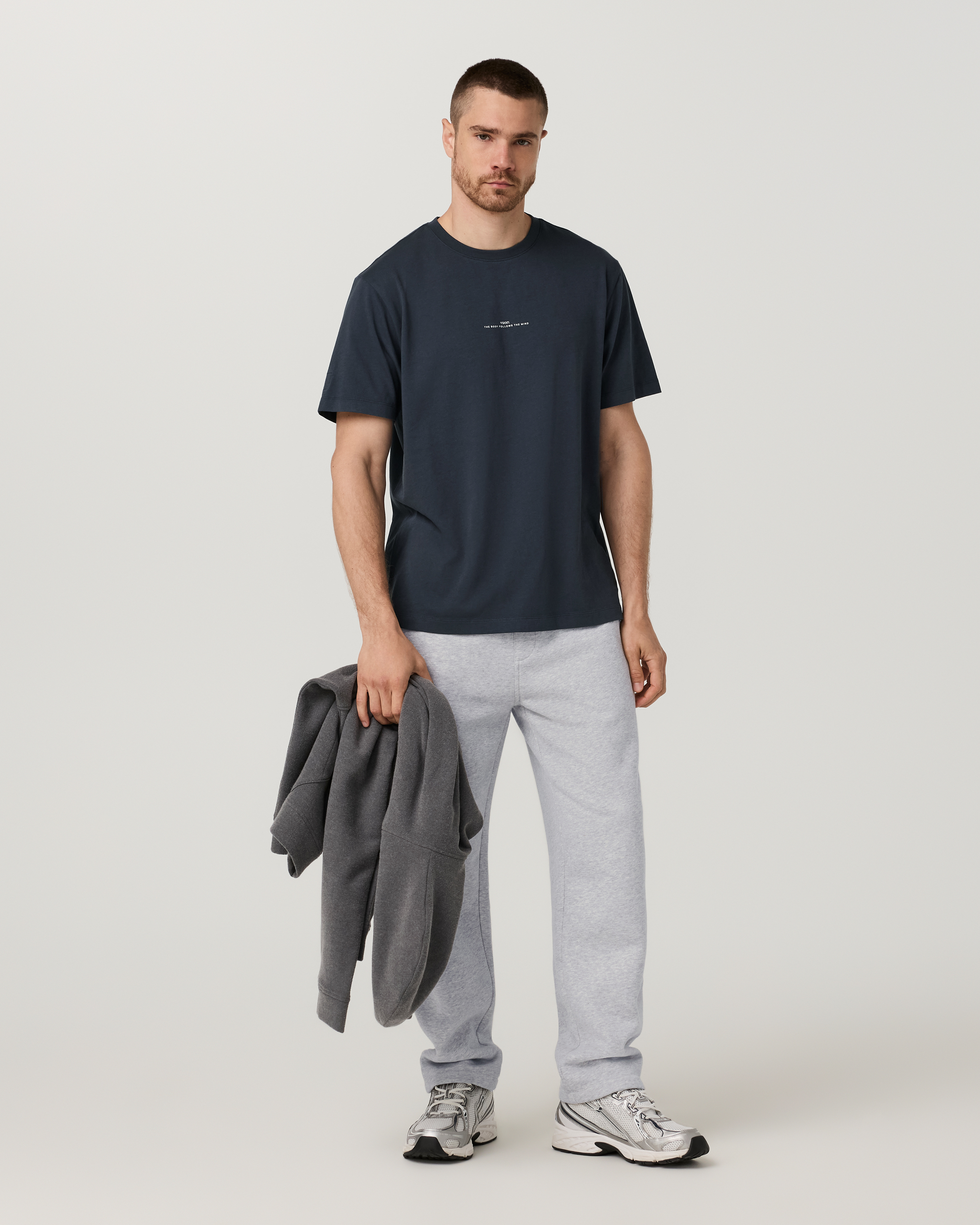 Vuori Lifestyle Graphic Tee | Navy - Image 4