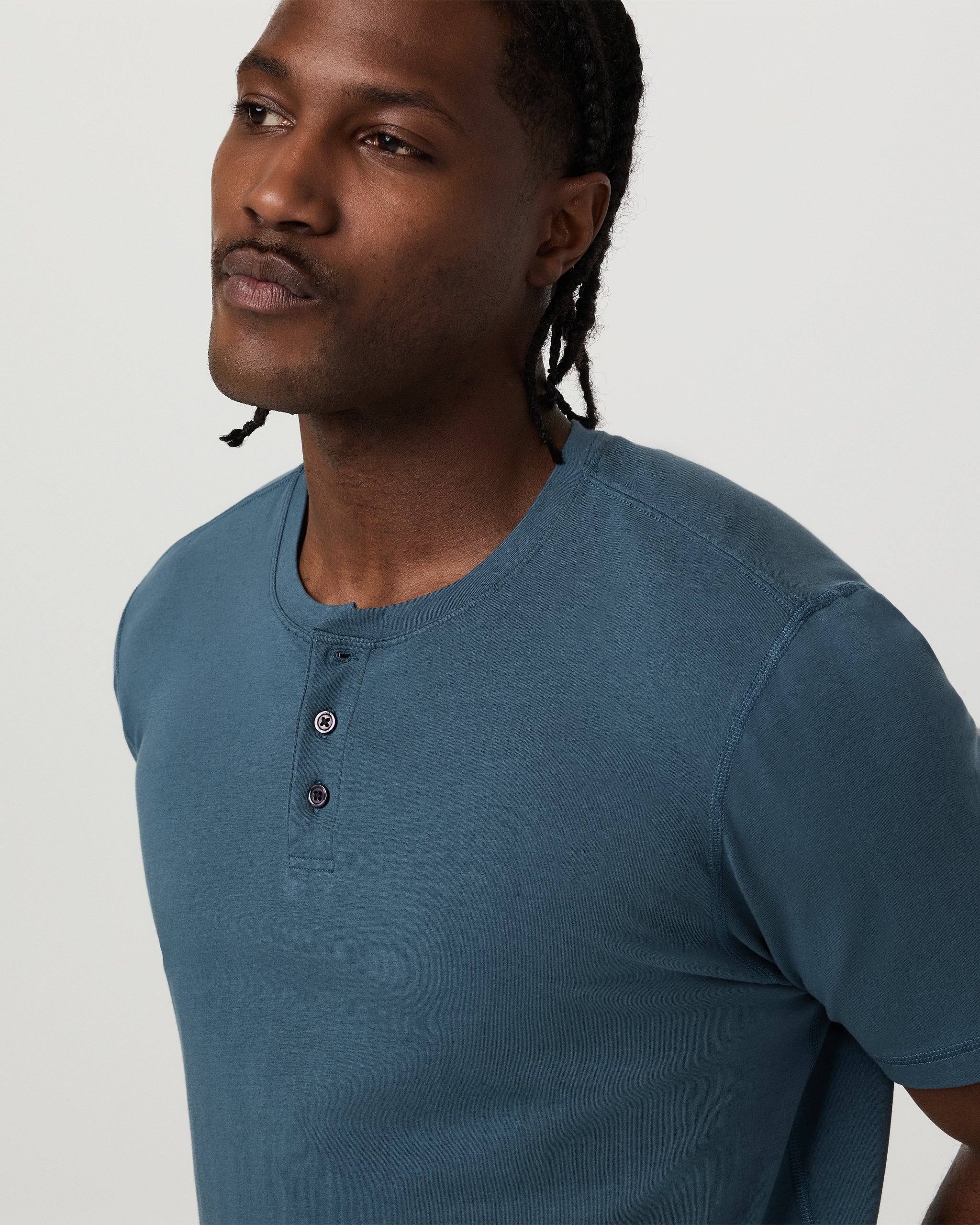 Short Sleeve Tuvalu Henley | Light Deep Sea - Image 2