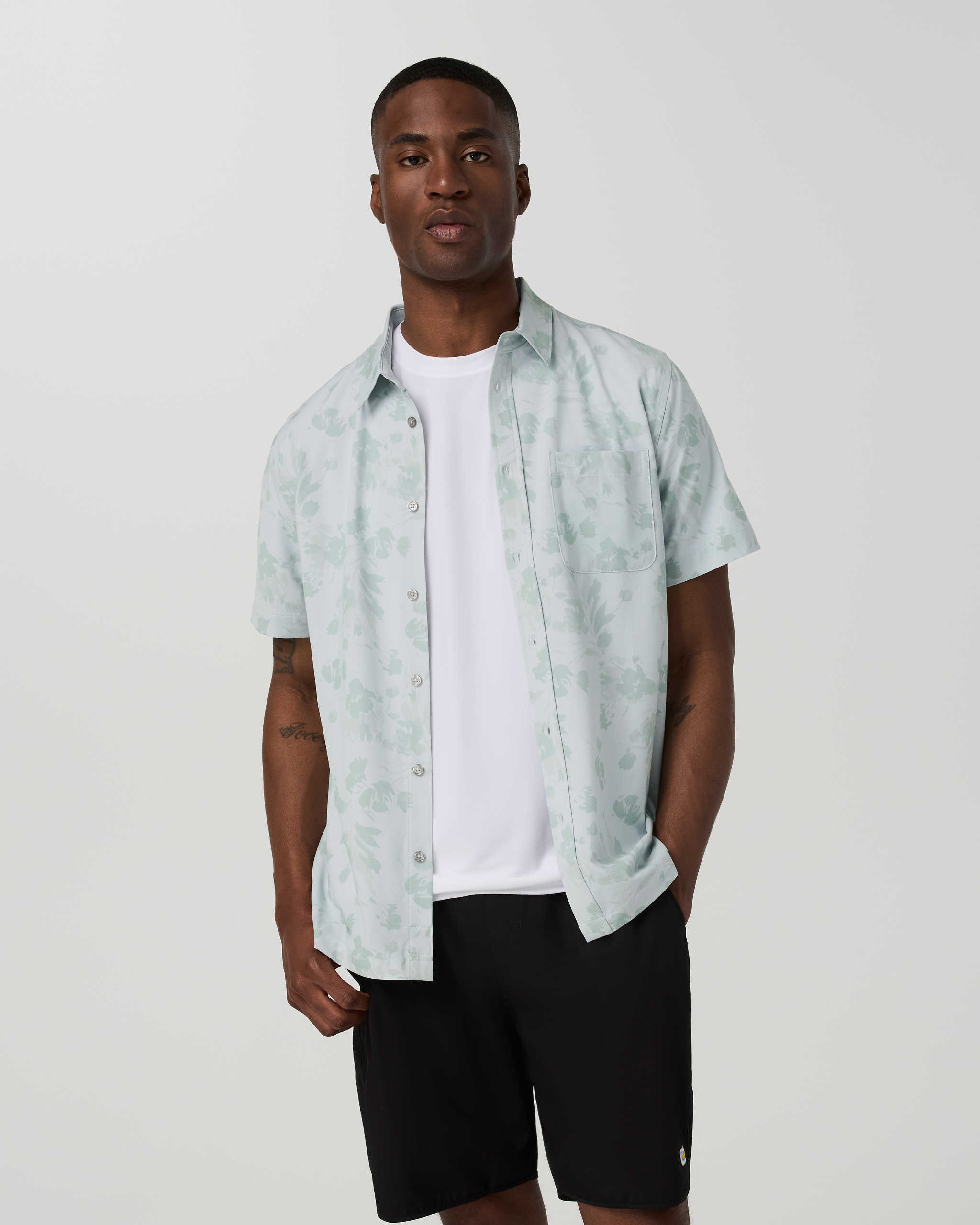 Short Sleeve Bridge Button Down | Storm Blue Fleur - Image 5