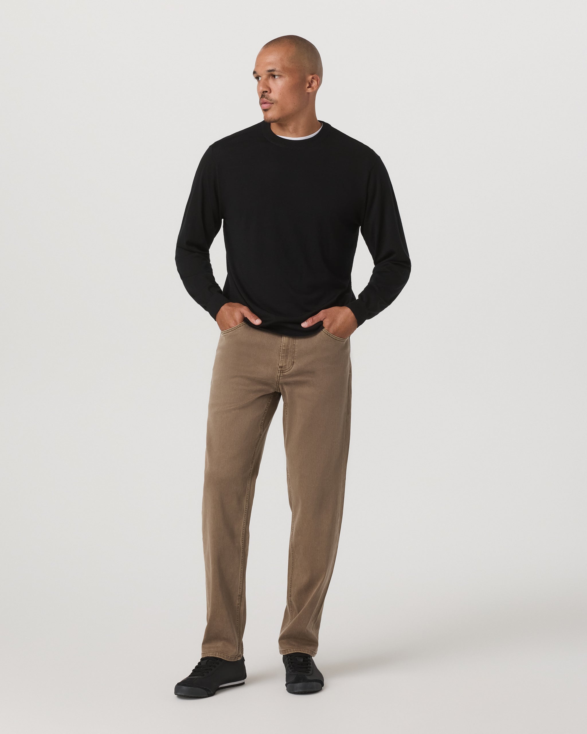 Merino Fine Gauge Wool Sweater | Black - Image 4