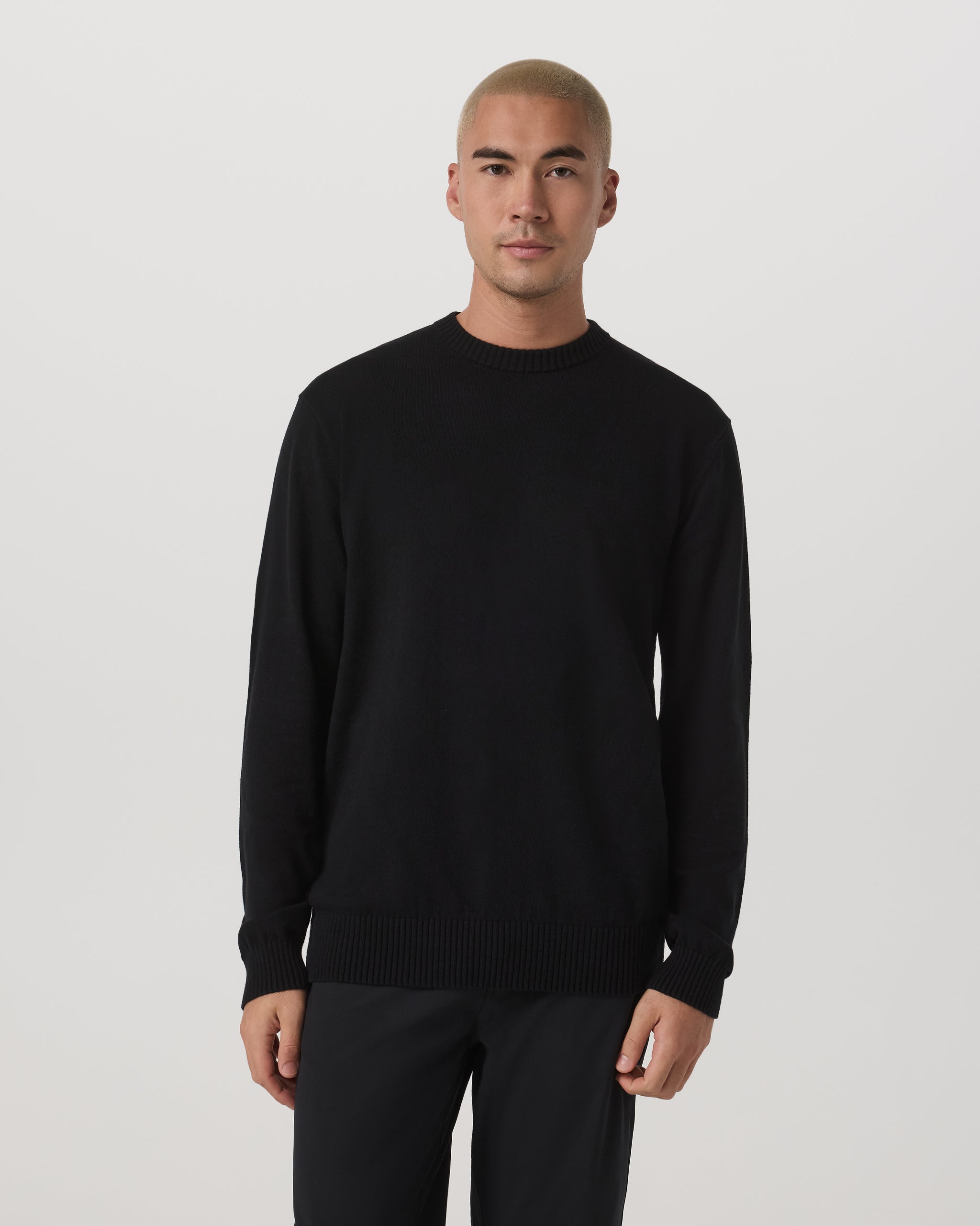 Fluent Sweater | Black - Image 5