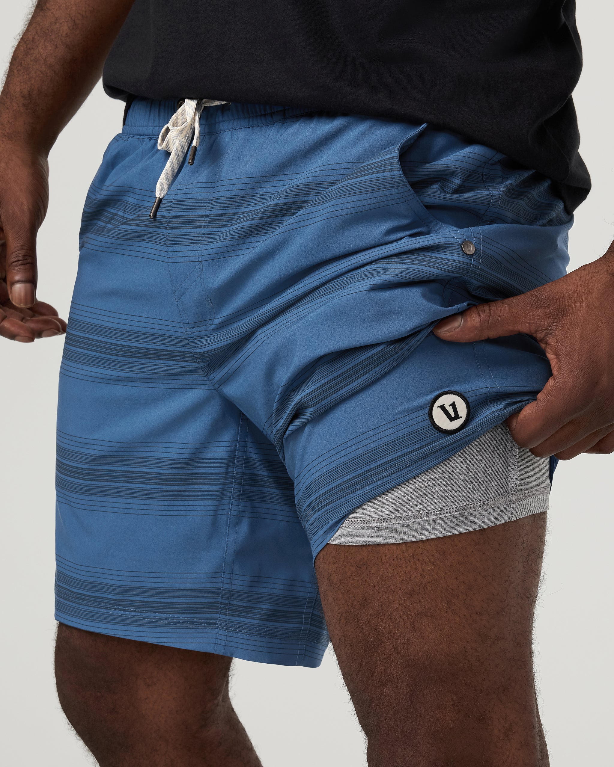 Kore Short Lined 7 | Sea Gradient Stripe - Image 2