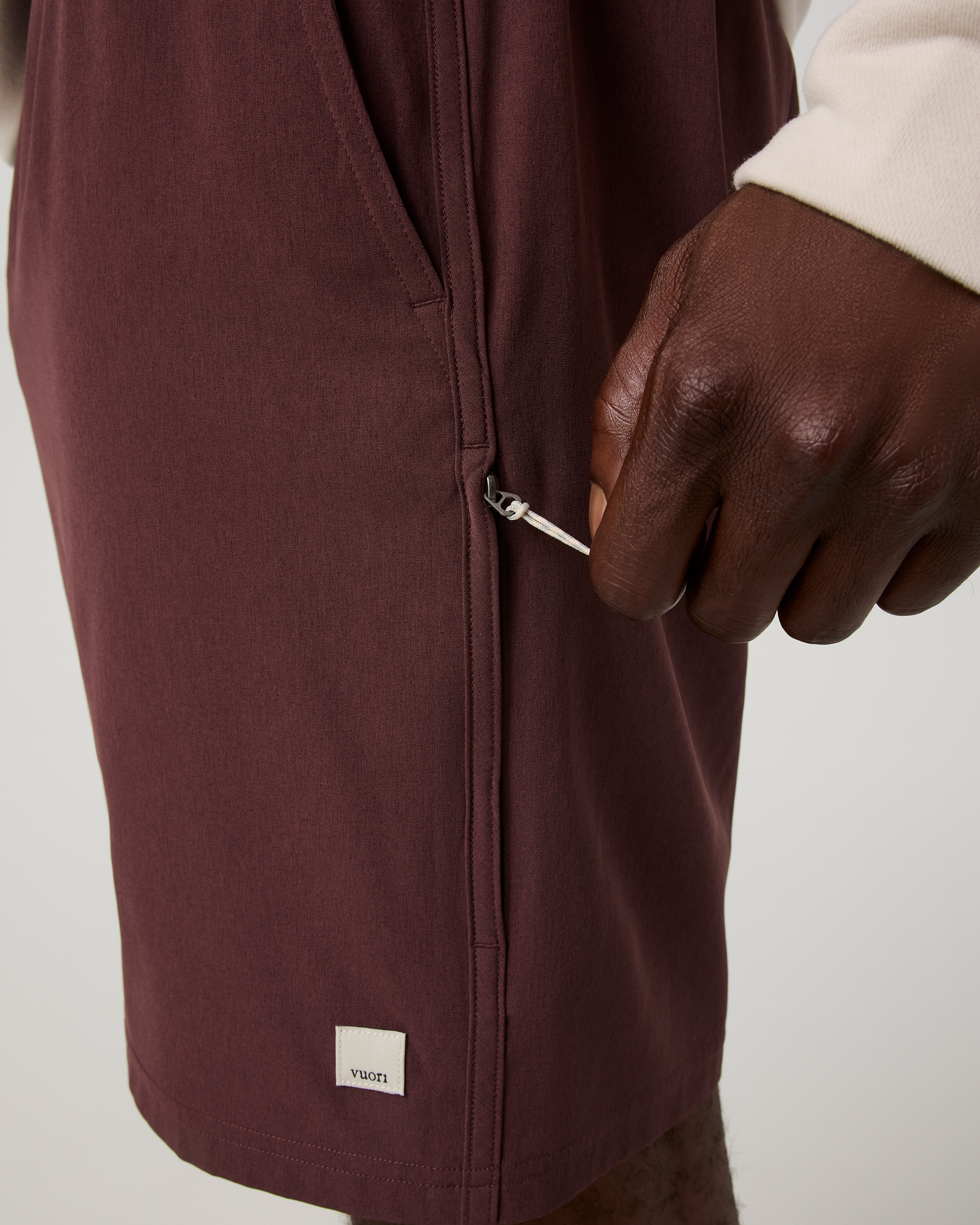 Banks Session Short Unlined 7 | Boysenberry Linen Texture - Image 2