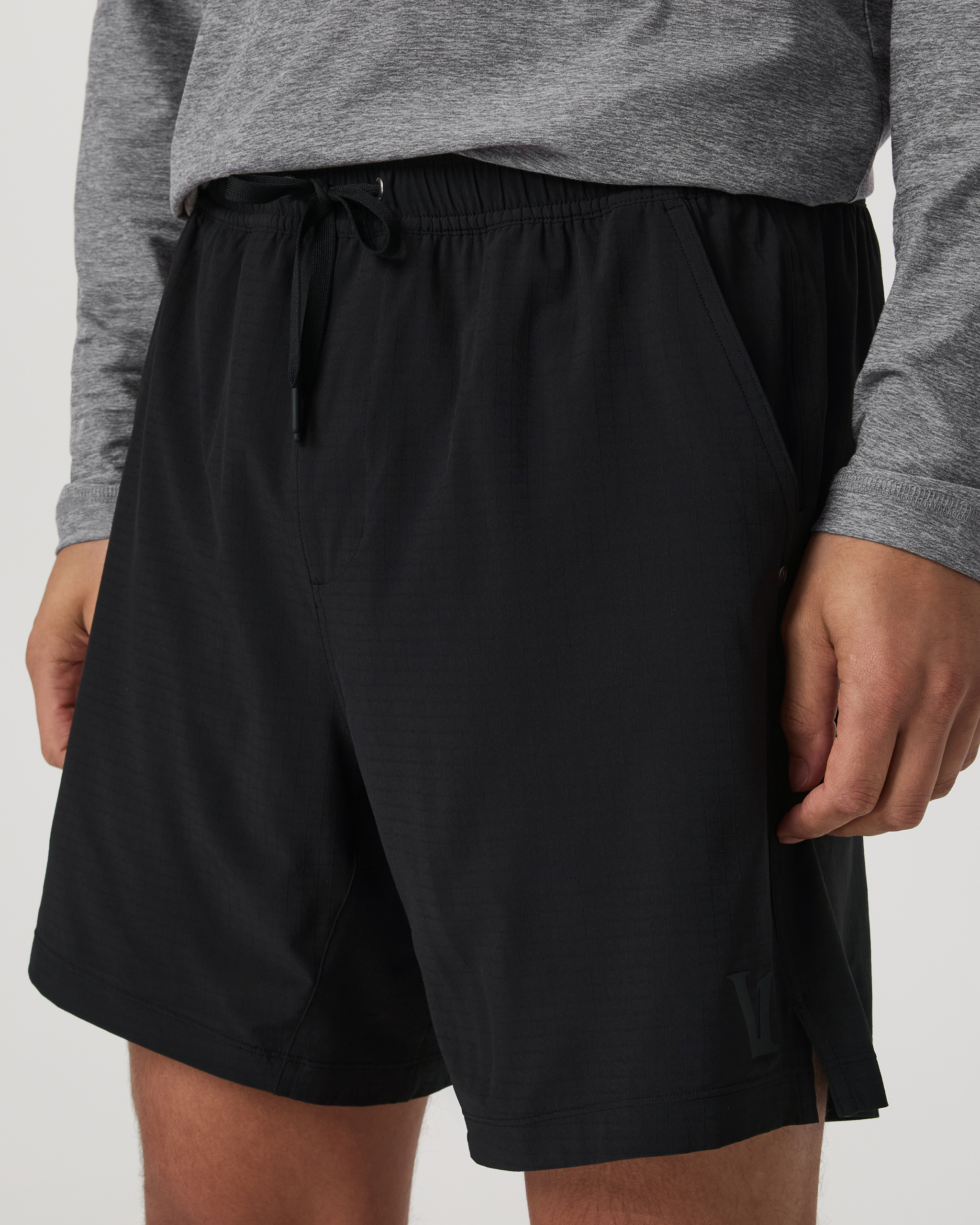 Vuori HardKore Short Lined 7 | Black - Image 5