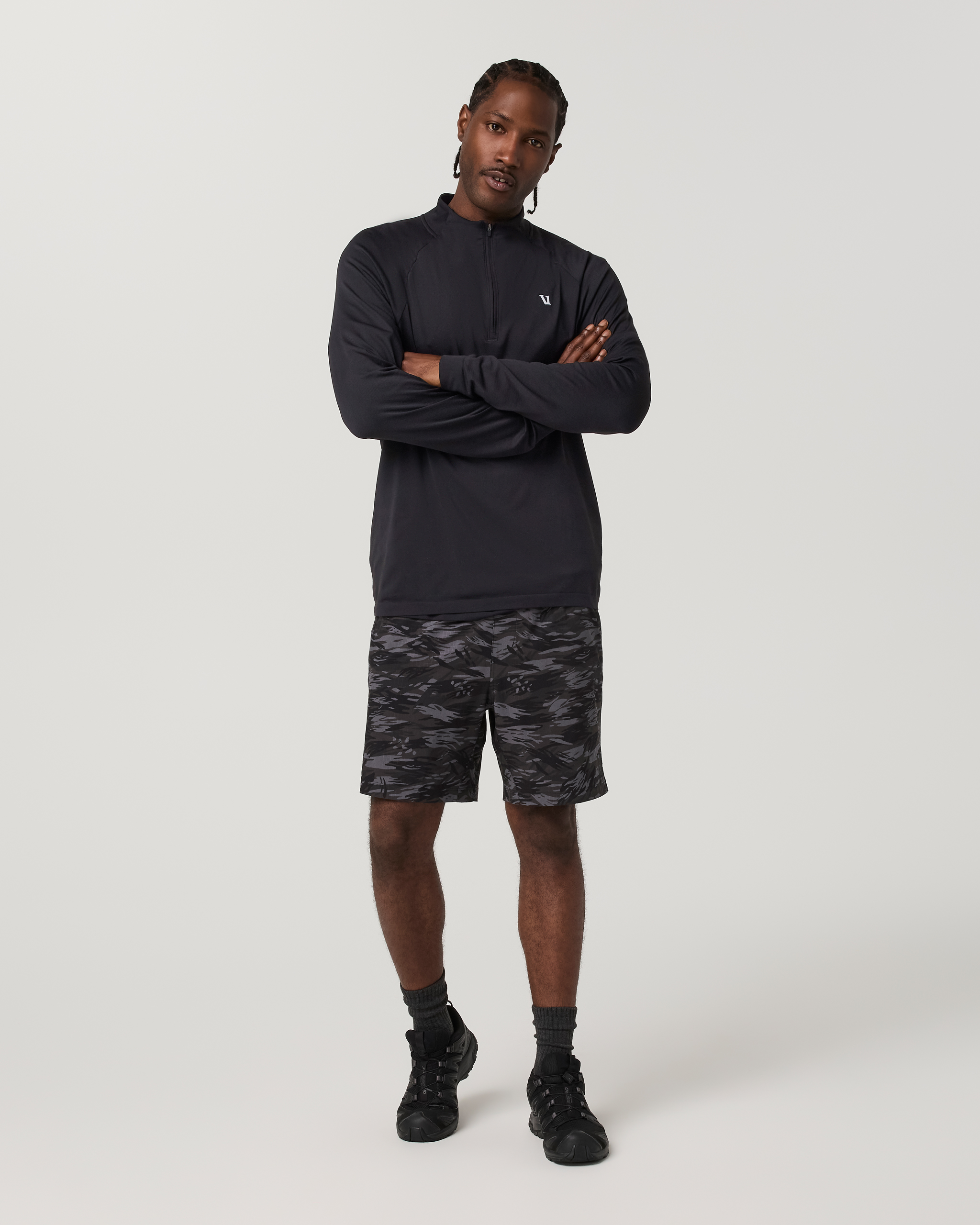 Vuori HardKore Short Lined 7 | Black Riptide Camo - Image 6