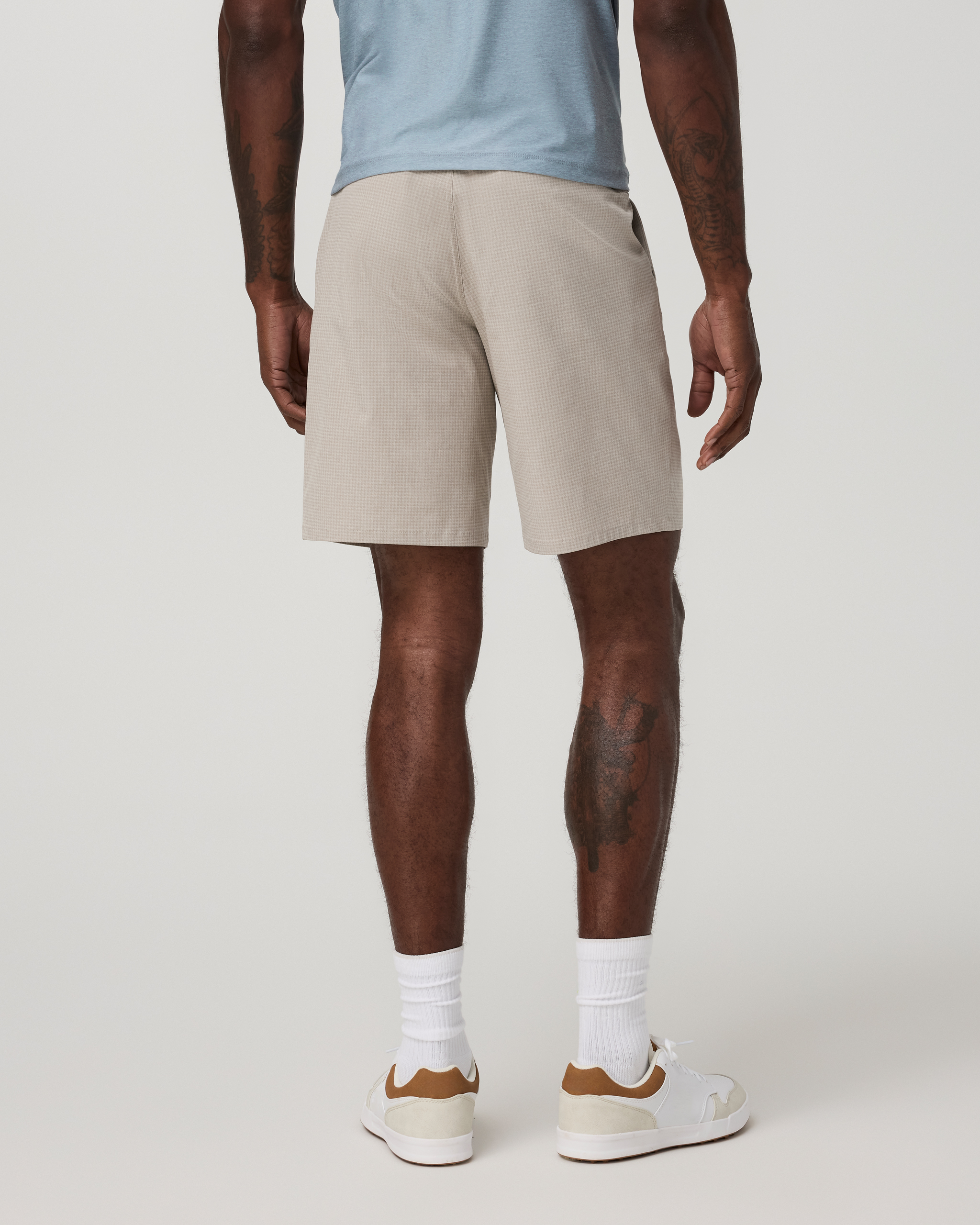 Aim Short 8 | Khaki Houndstooth Linen Texture - Image 3