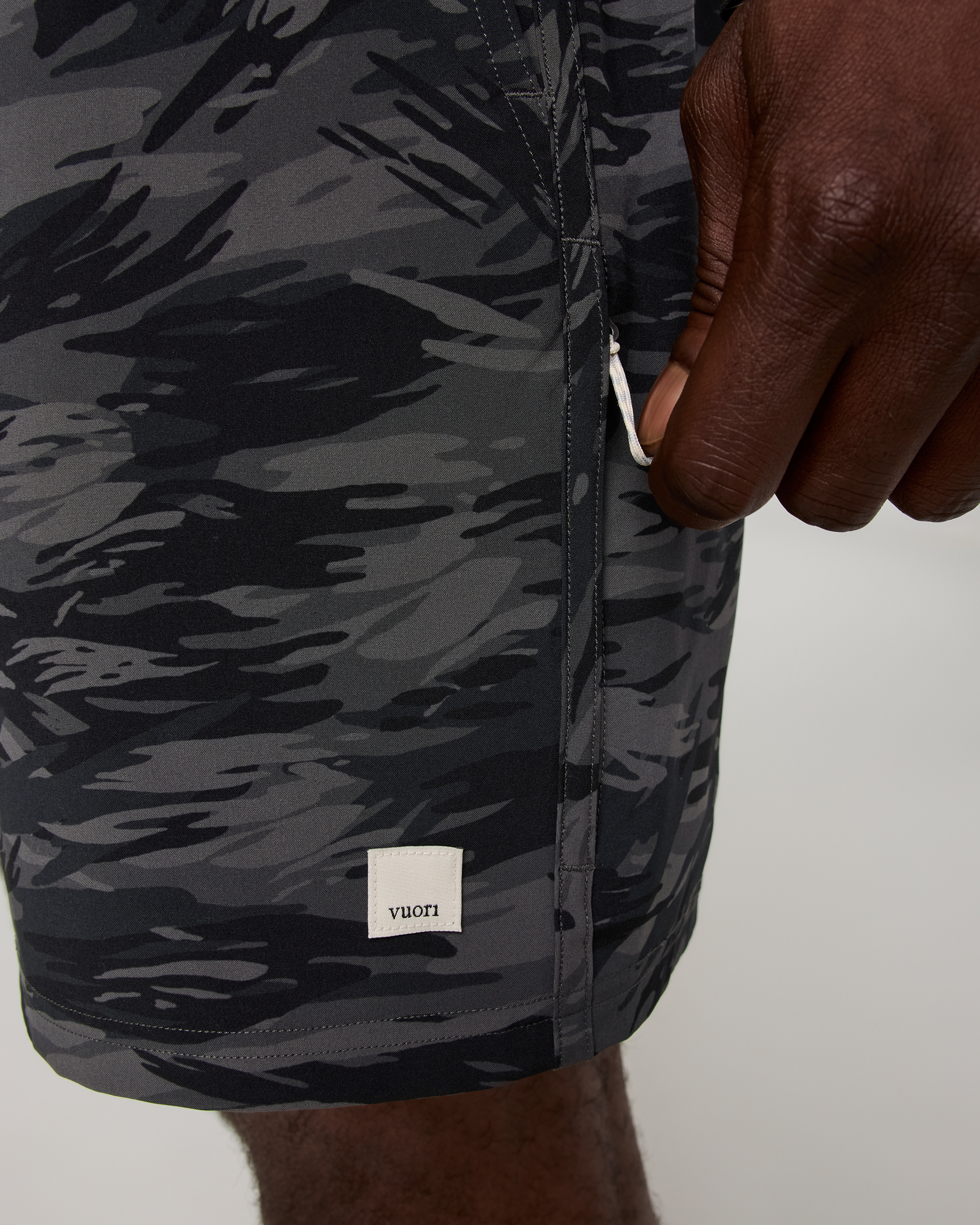 Banks Session Short Unlined 5 | Black Riptide Camo - Image 7