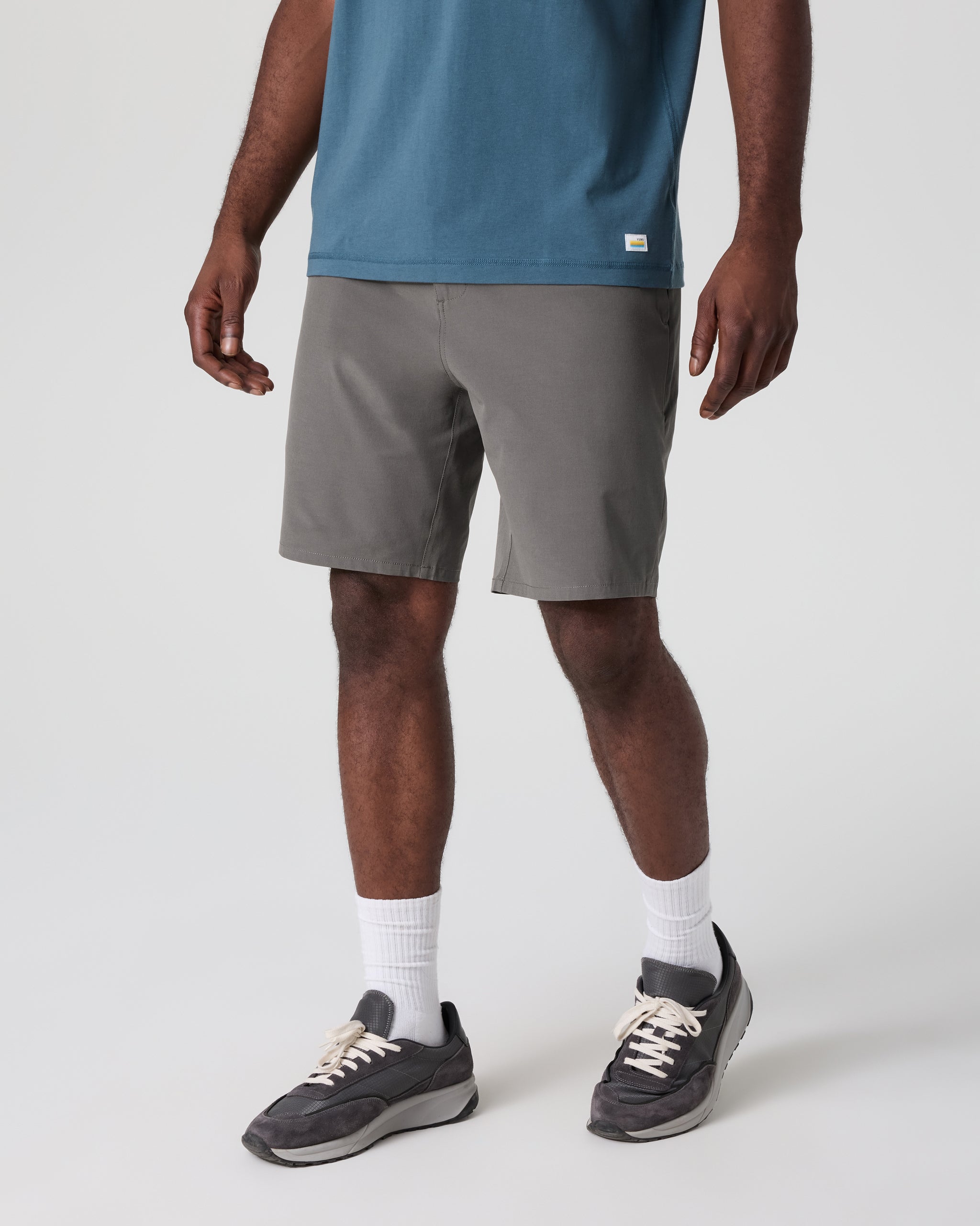 Aim Short | Warm Grey