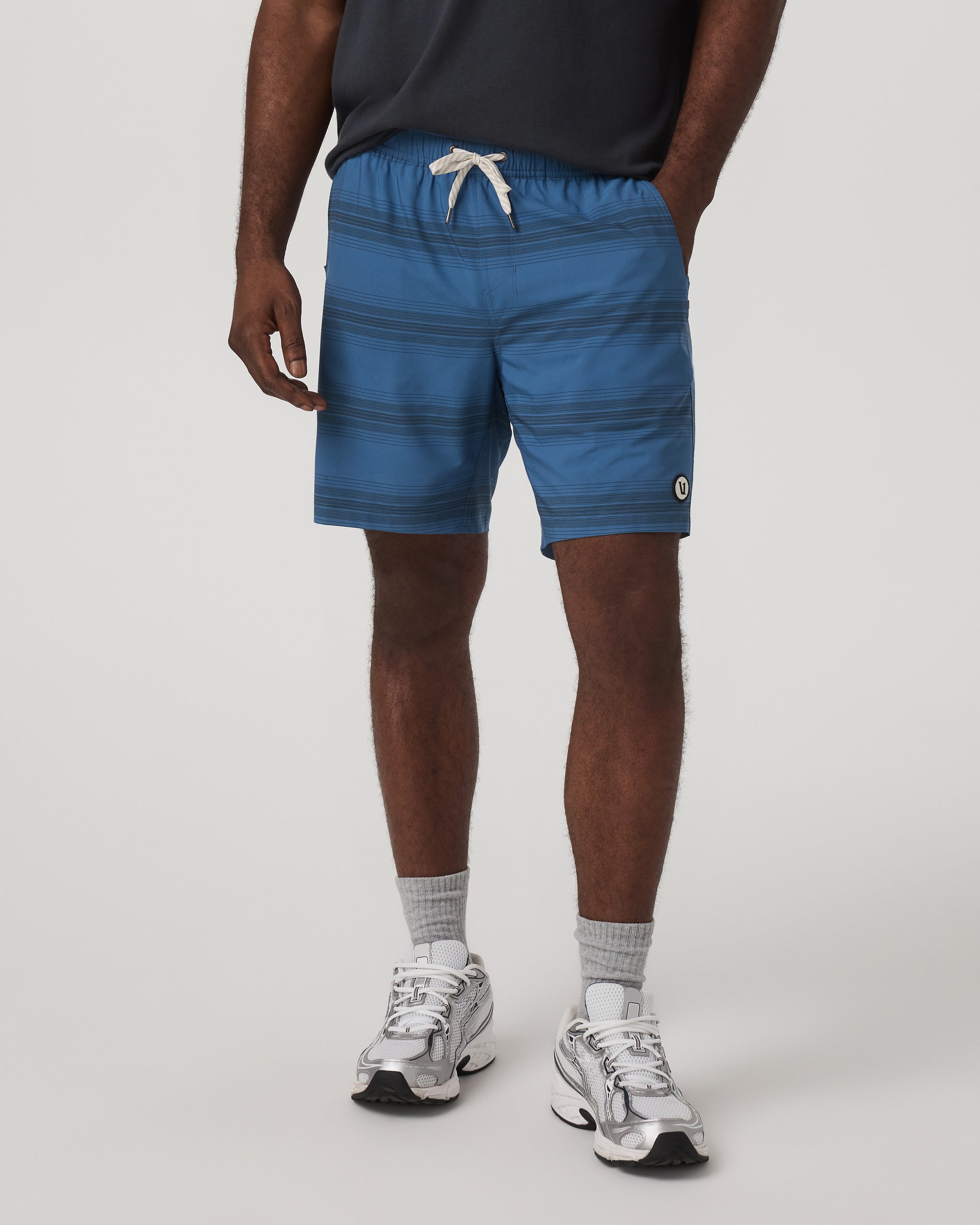 Kore Short Unlined 7 | Sea Gradient Stripe - Image 5