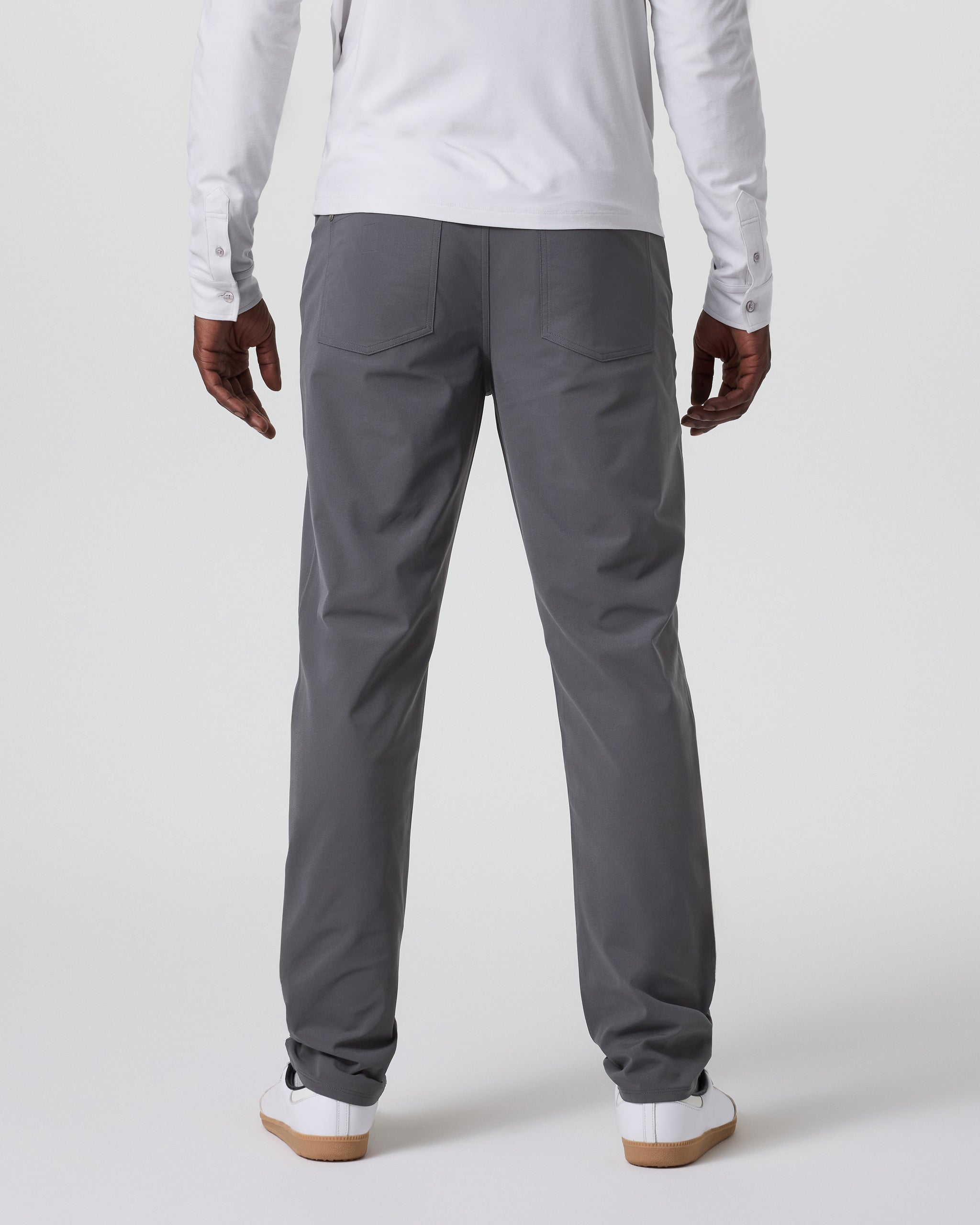 Vuori Meta™ Pant Classic Fit 30 | Charcoal - Image 3