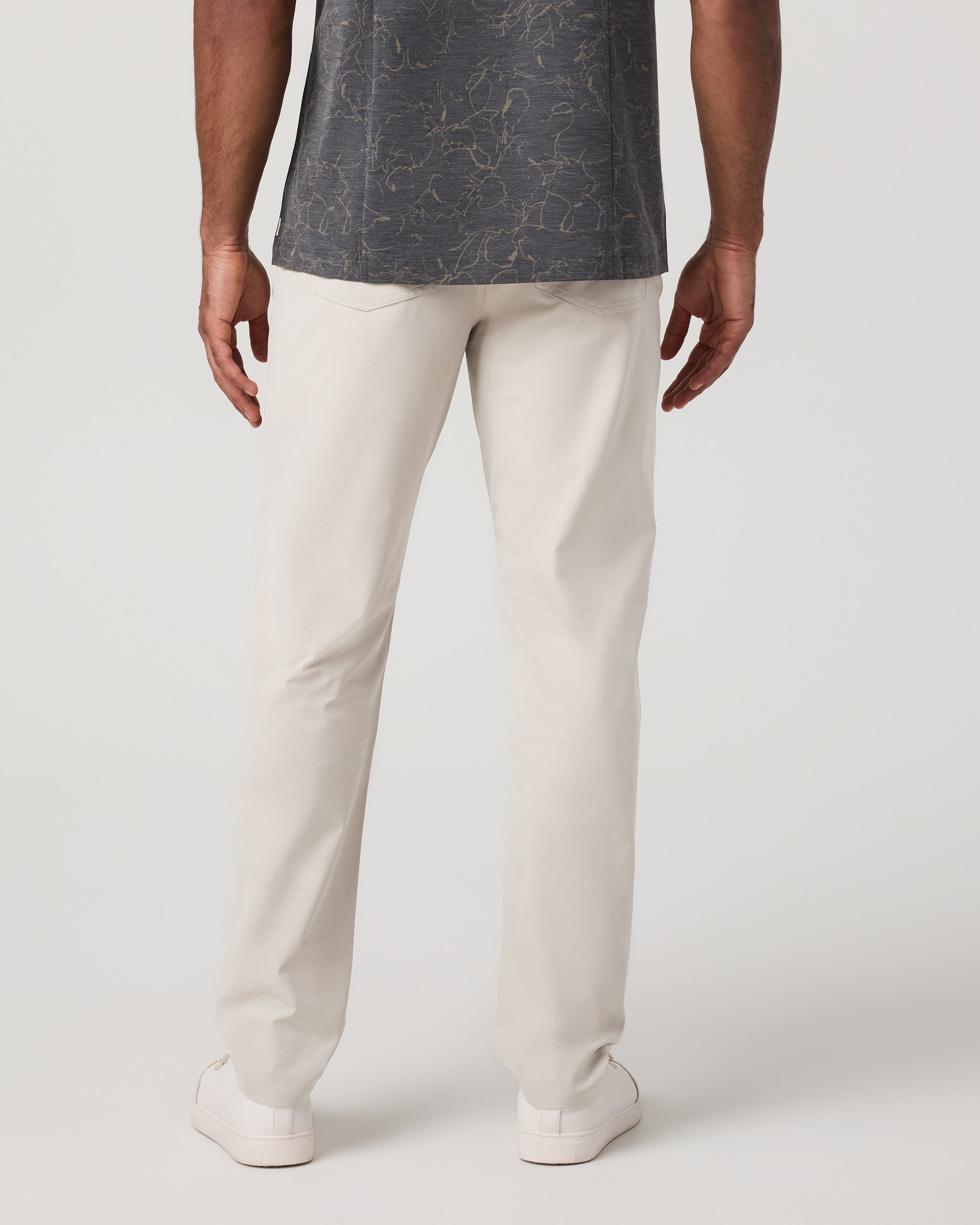 Vuori Meta™ Pant Classic Fit 30 | Birch - Image 3