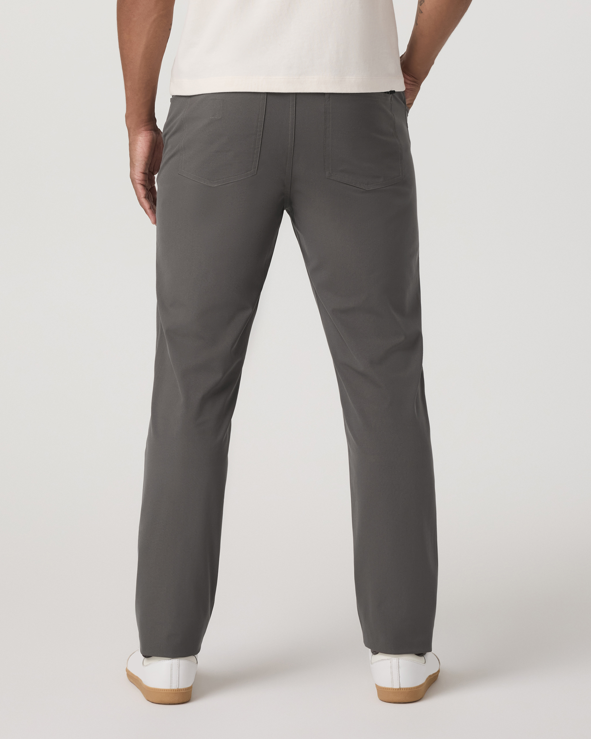 Vuori Meta™ Pant Classic Fit 32 | Warm Grey - Image 3