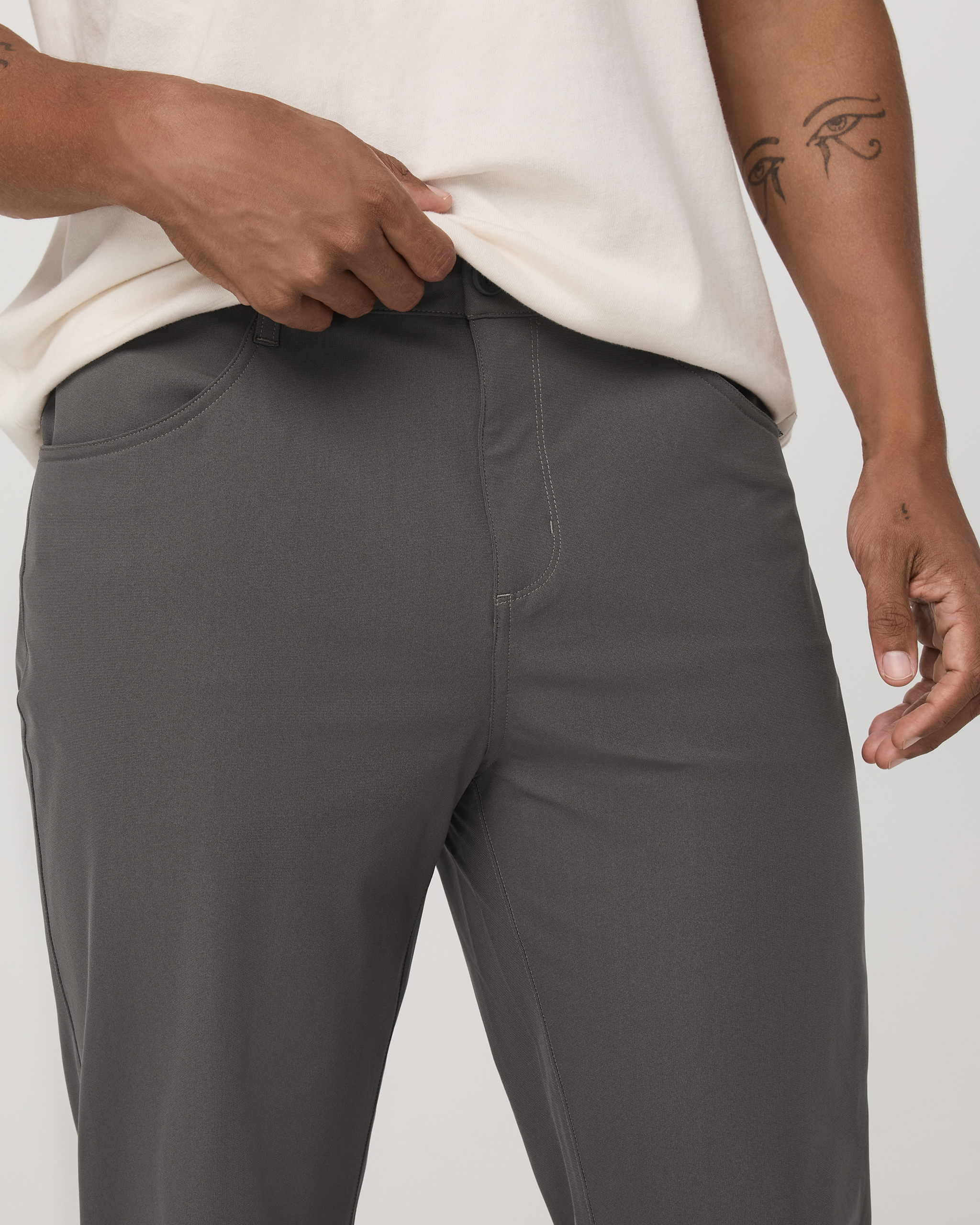 Vuori Meta™ Pant Classic Fit 30 | Warm Grey - Image 2