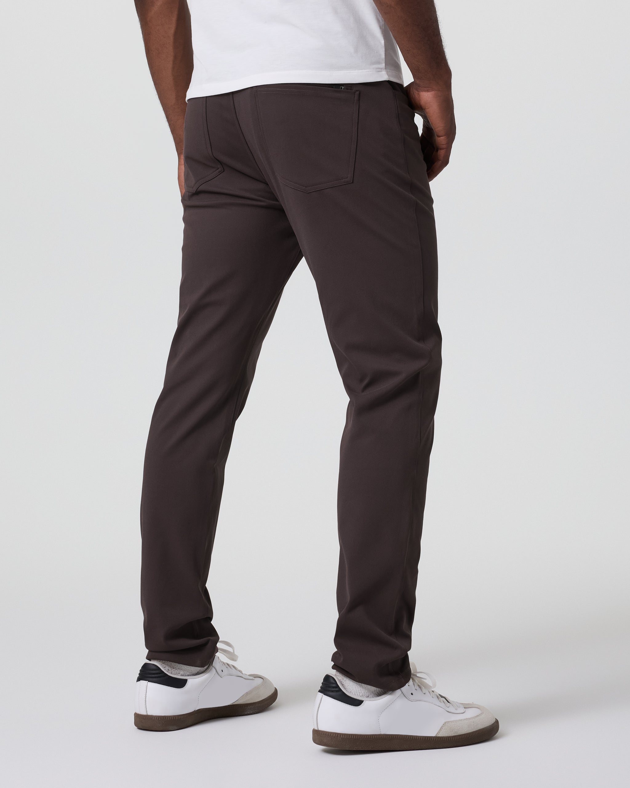 Vuori Meta™ Twill Pant Athletic Slim 32 | Sangria - Image 3