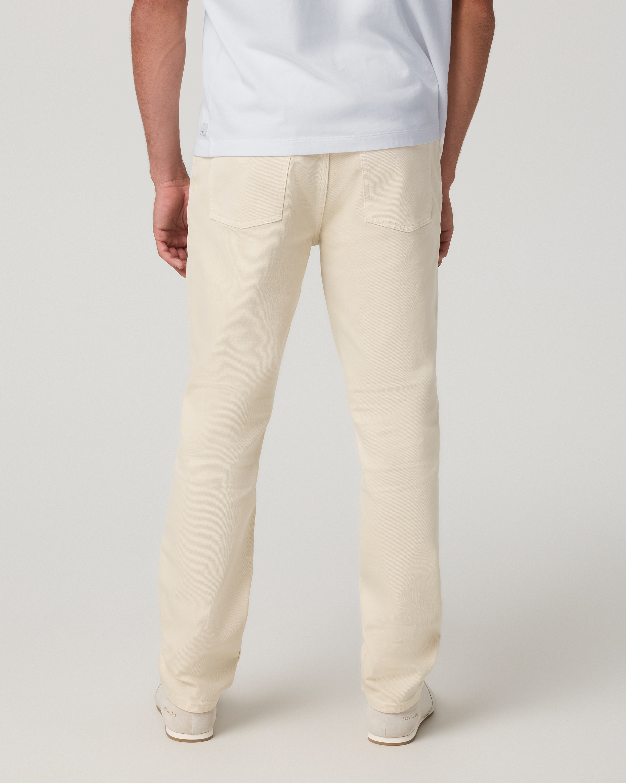 Vuori Vintage Jean Classic Fit 32 | Natural Denim - Image 4