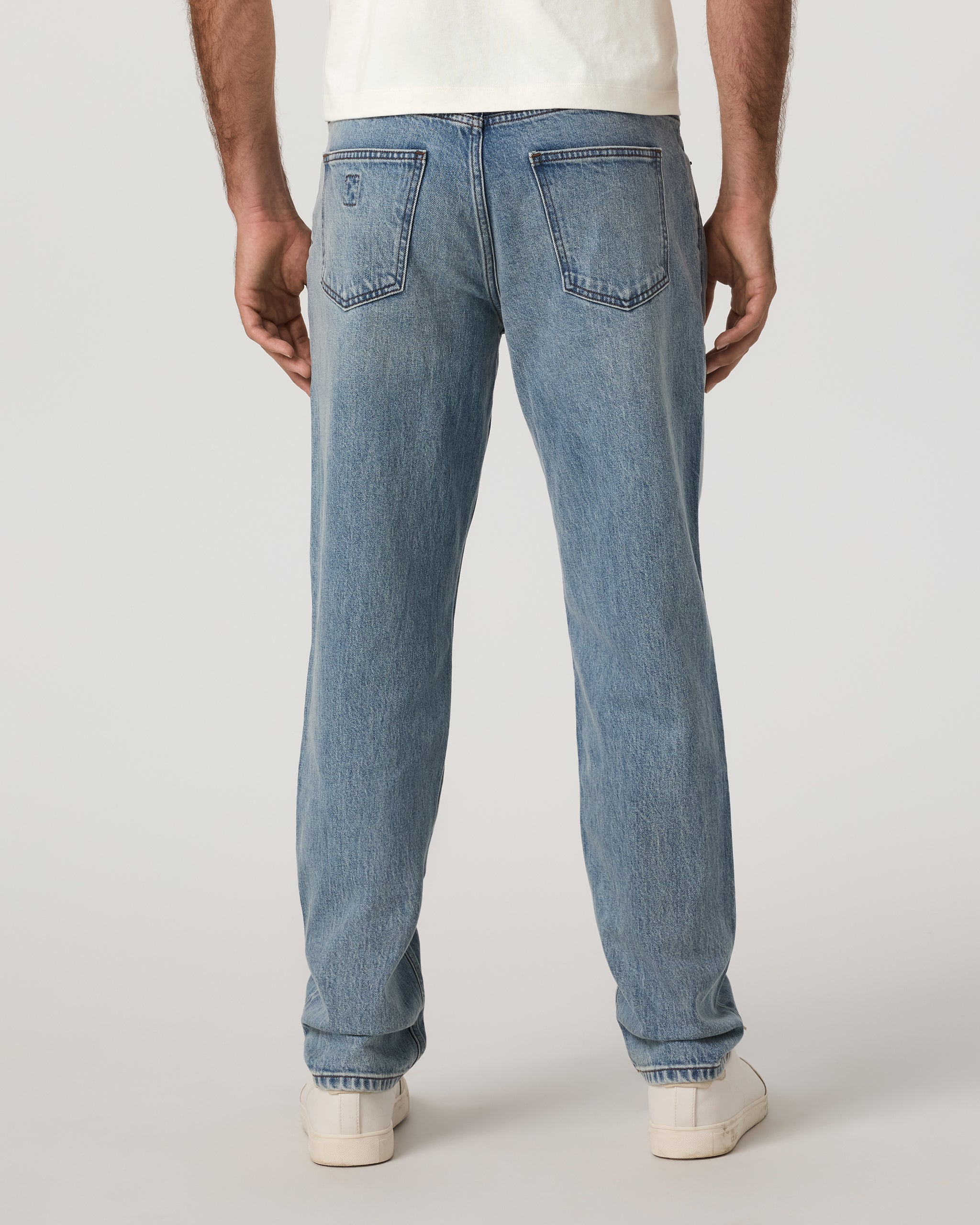 Vuori Vintage Jean Classic Fit 30 | Light Wash Denim - Image 3