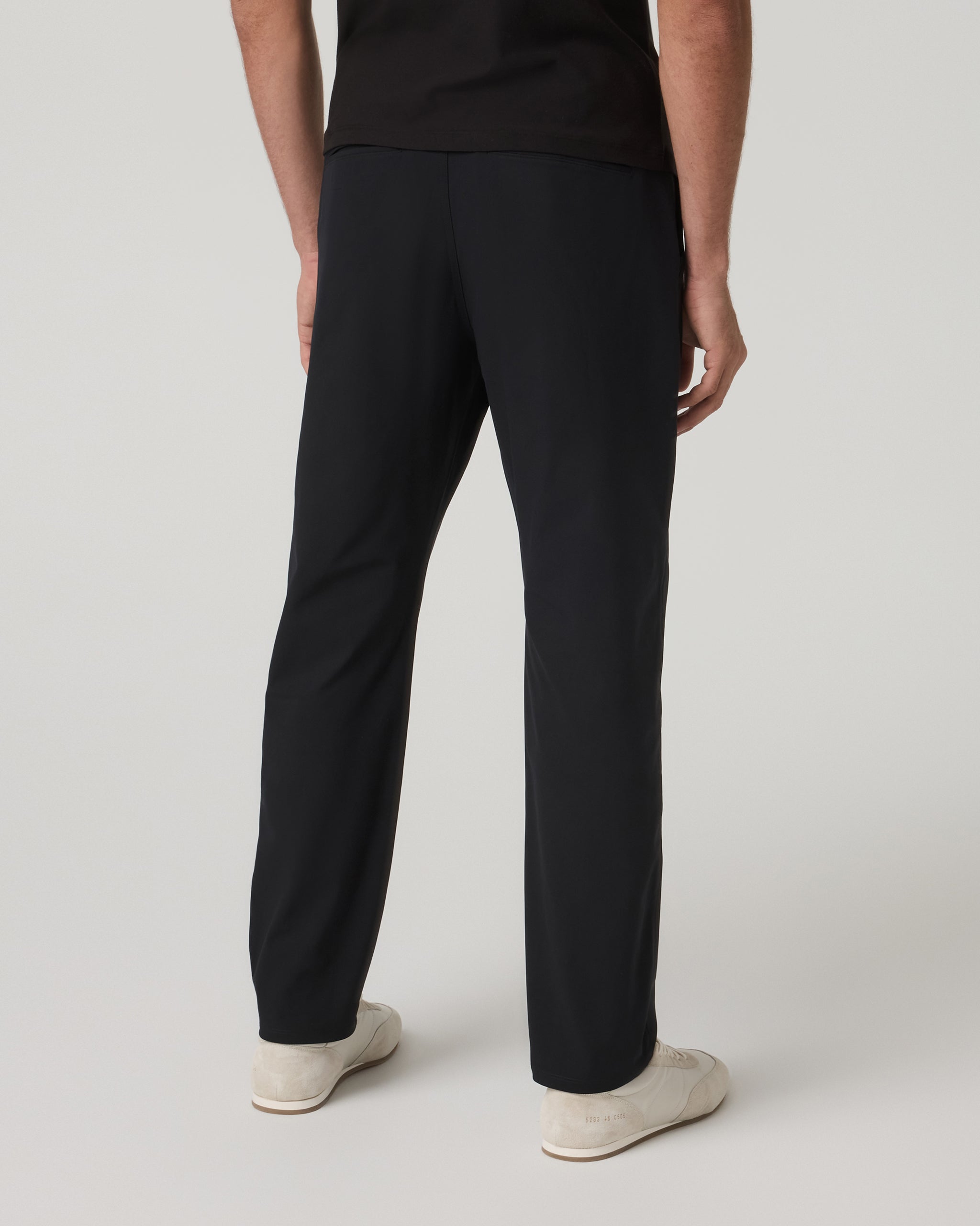 Vuori Meta™ Trouser Classic Fit 30 | Black - Image 3