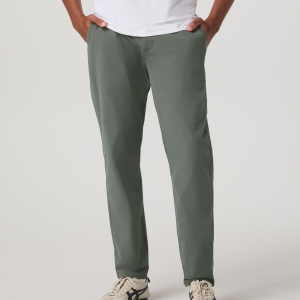 Vuori Meta™ Trouser Classic Fit 30 | Light Oregano