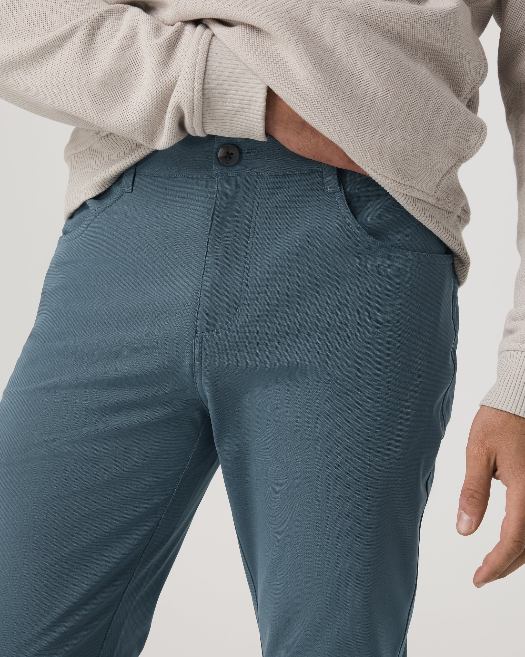 Vuori Meta™ Pant Athletic Slim Fit 30 | Blue Sea - Image 5
