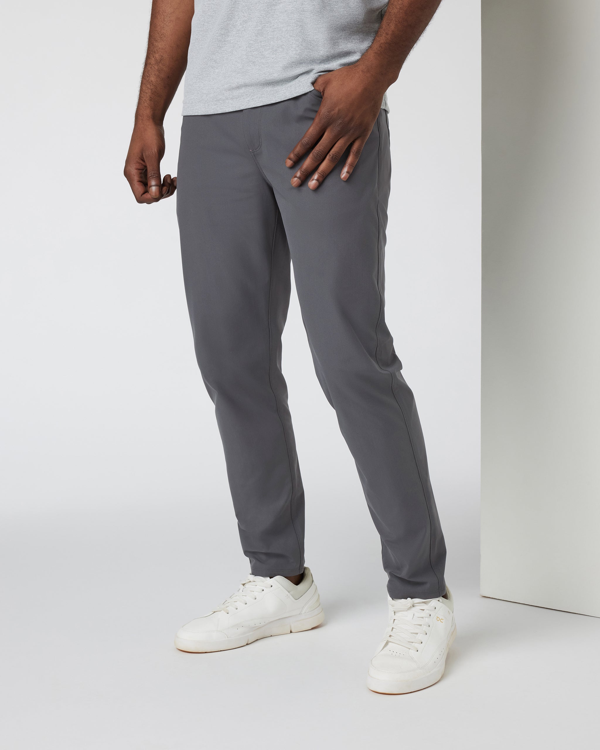 Vuori Meta™ Pant Athletic Slim Fit 32 | Charcoal - Image 5
