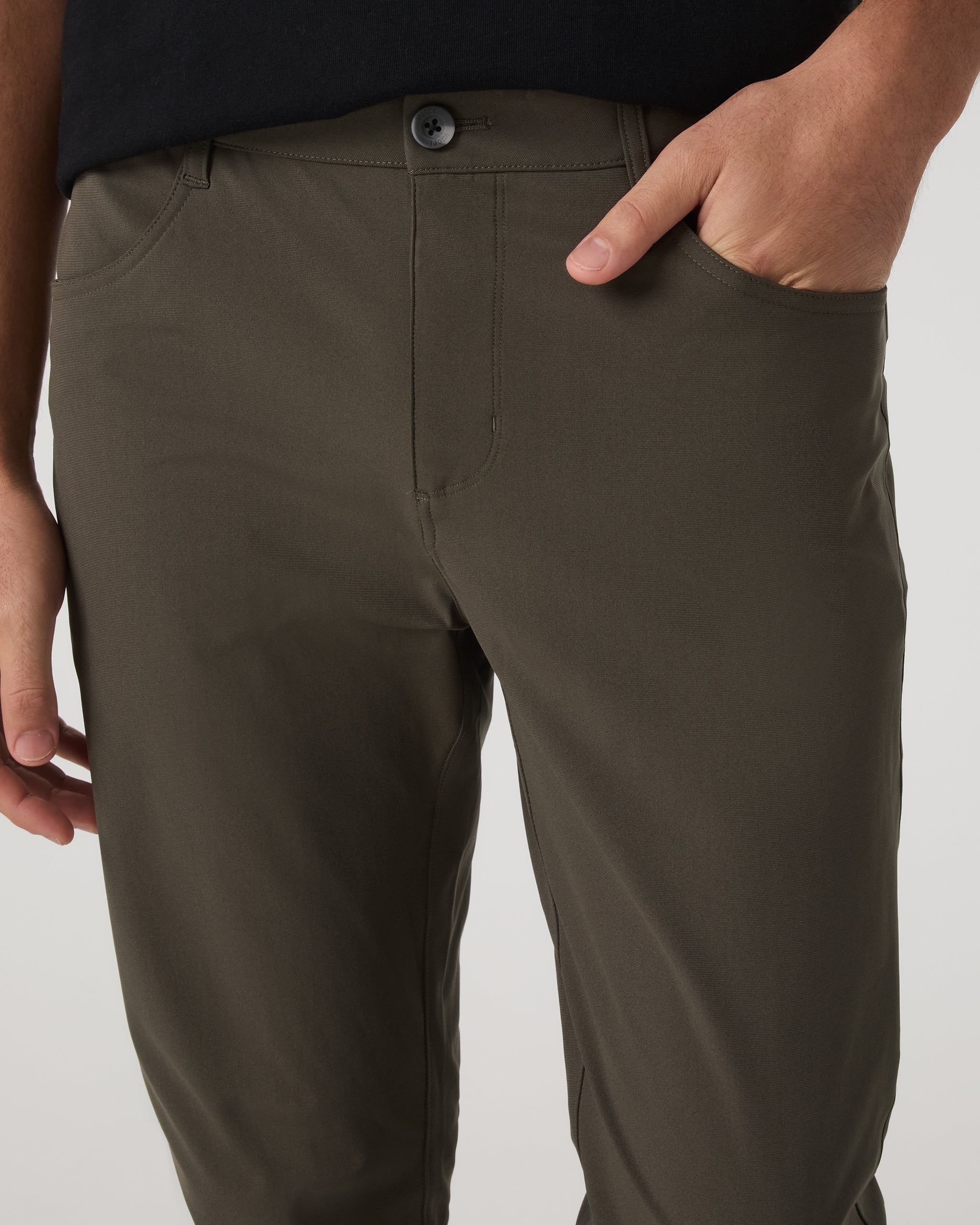Vuori Meta™ Pant Athletic Slim Fit 30 | Dark Oregano - Image 2