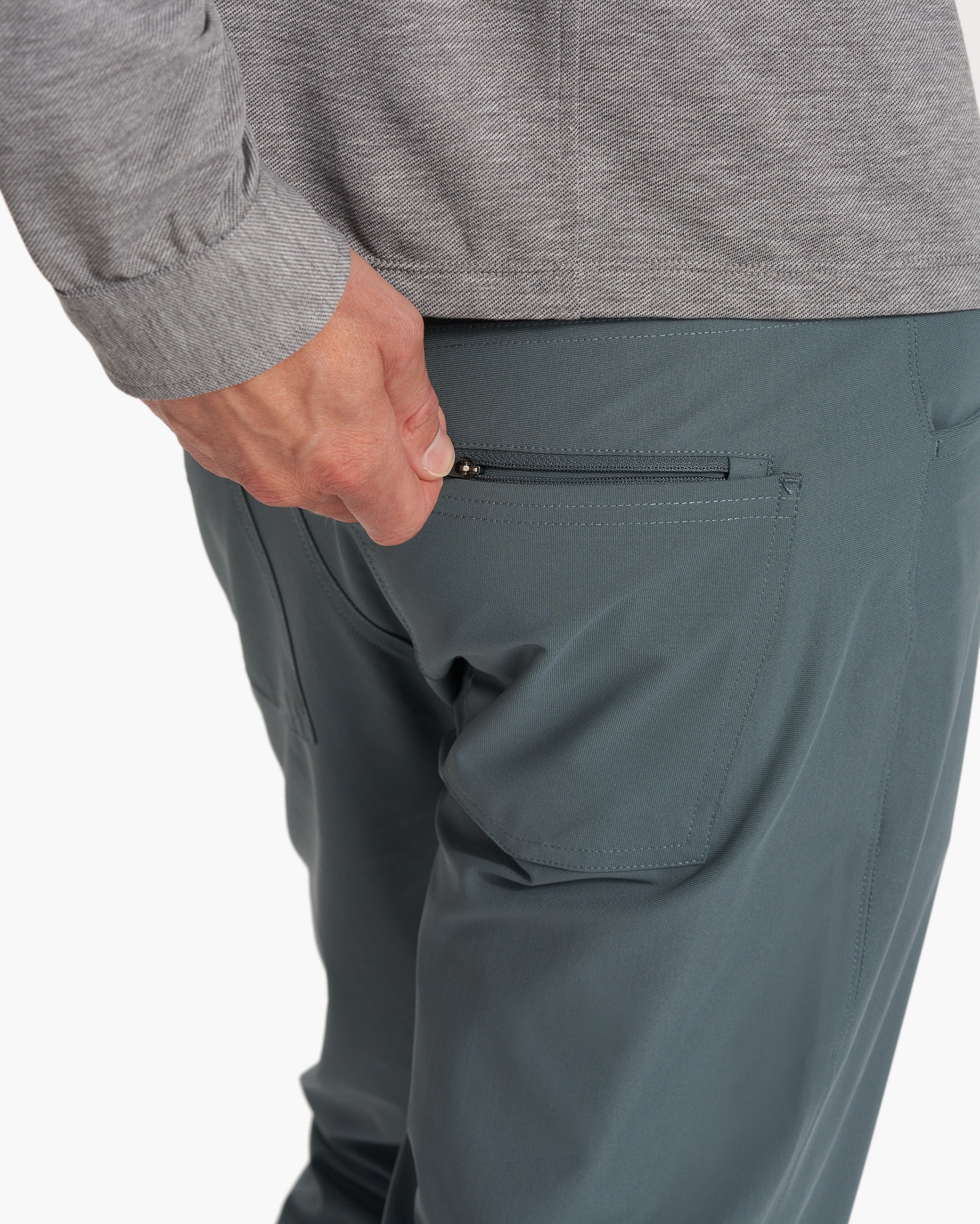 Vuori Meta™ Pant Athletic Slim Fit 32 | Lake - Image 2