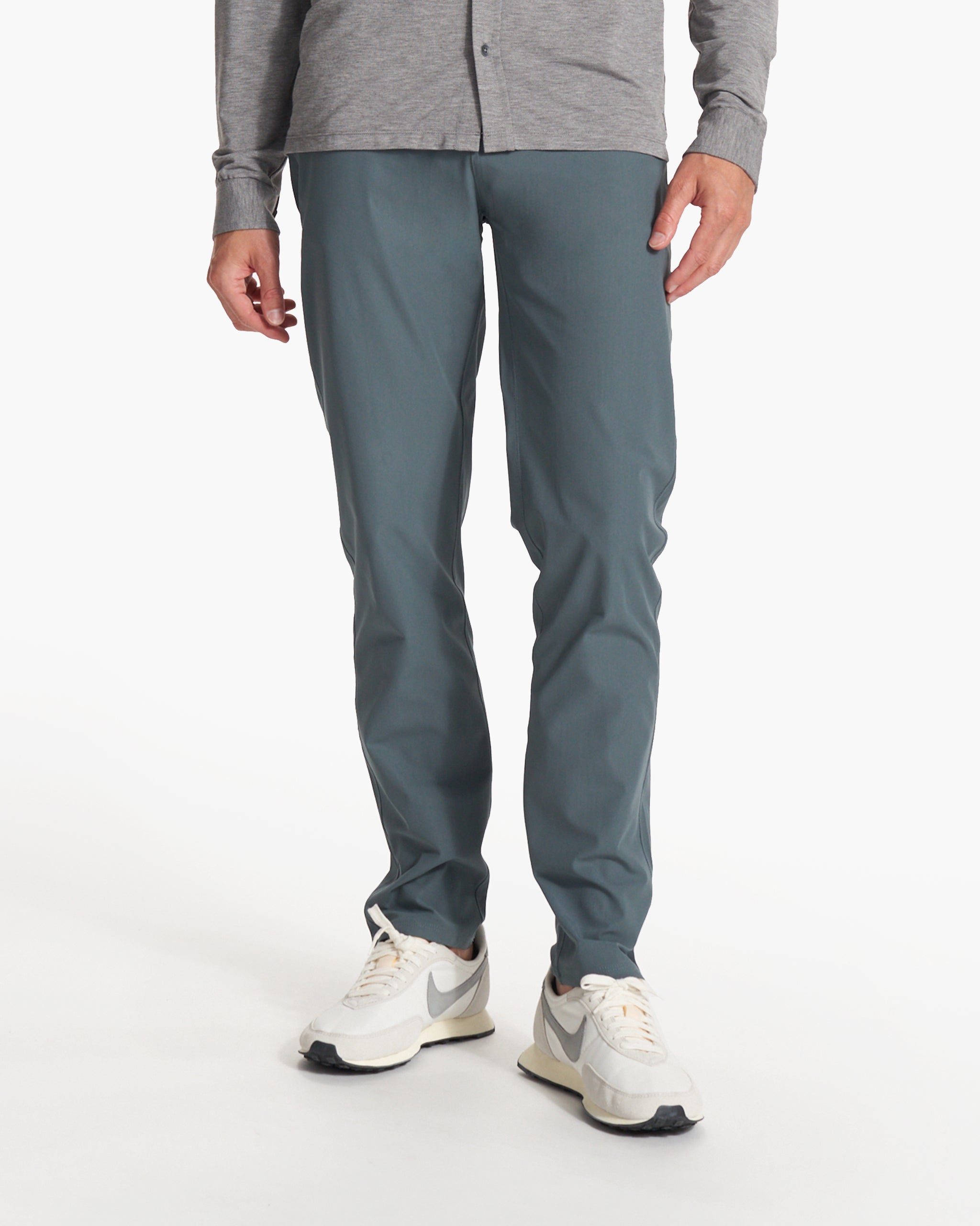 Vuori Meta™ Pant Athletic Slim Fit 34 | Lake