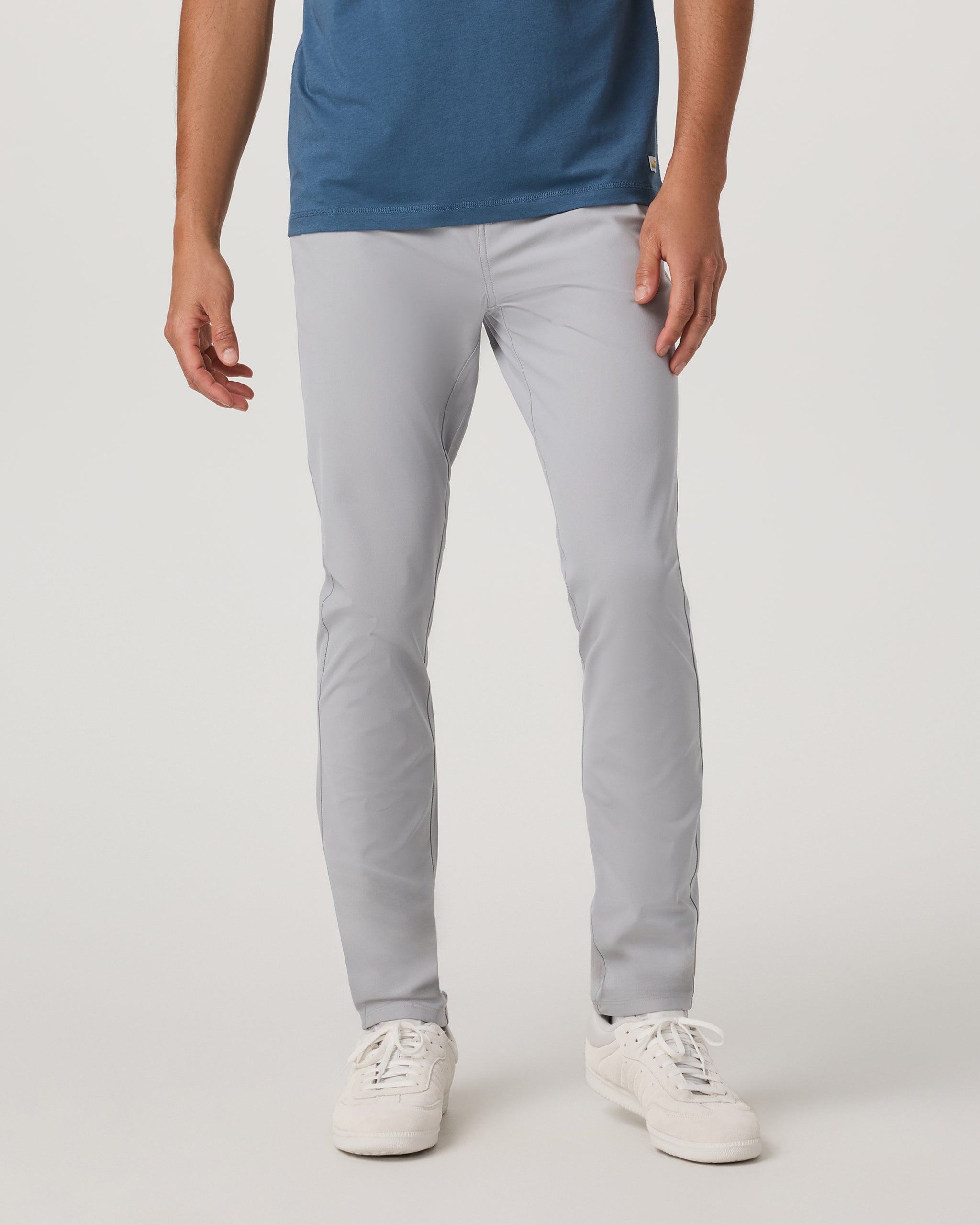 Vuori Meta™ Pant Athletic Slim Fit 32 | Sea Fog