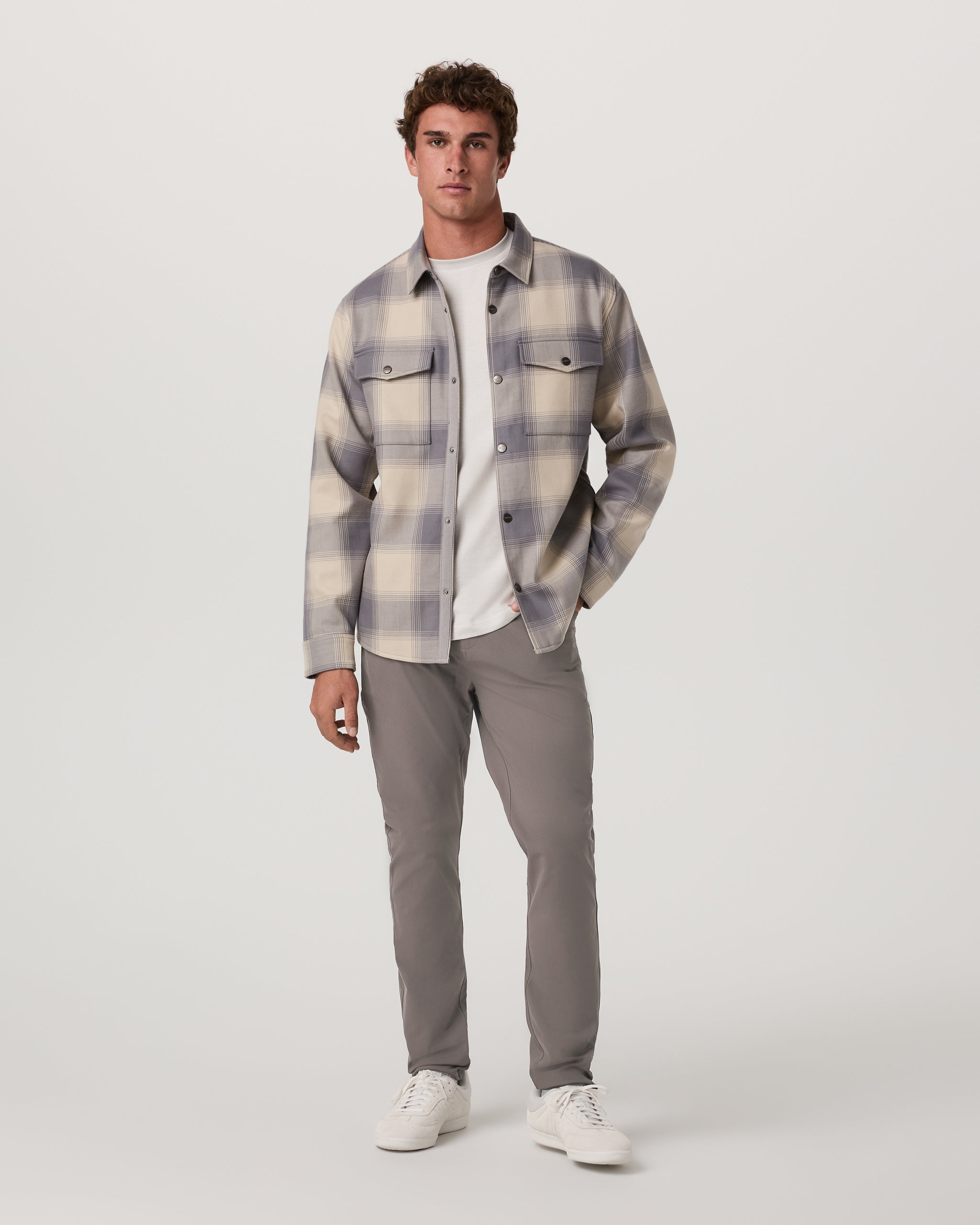 Vuori Meta™ Pant Athletic Slim Fit 32 | Warm Grey - Image 4