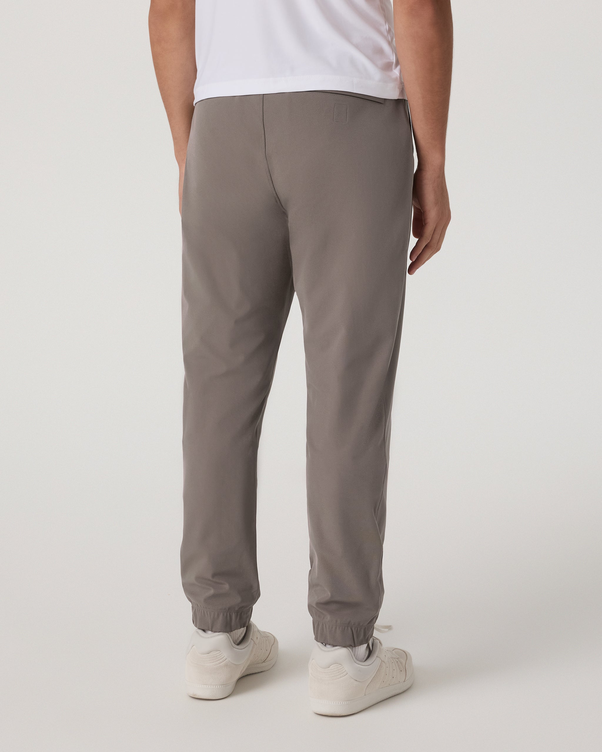 Vuori Meta™ Jogger 30 | Smokey Taupe - Image 3