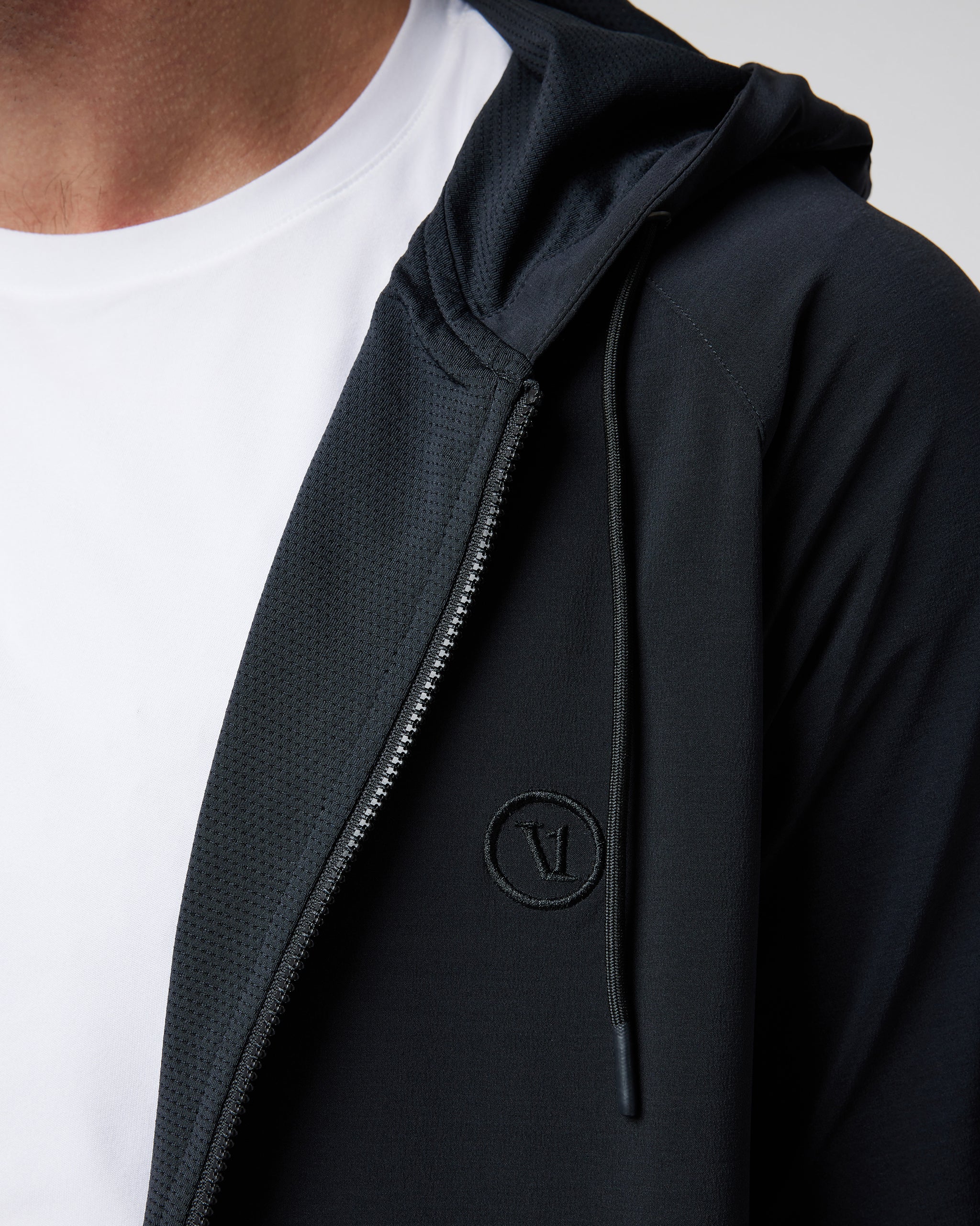 Elevate Kore Jacket | Black - Image 3