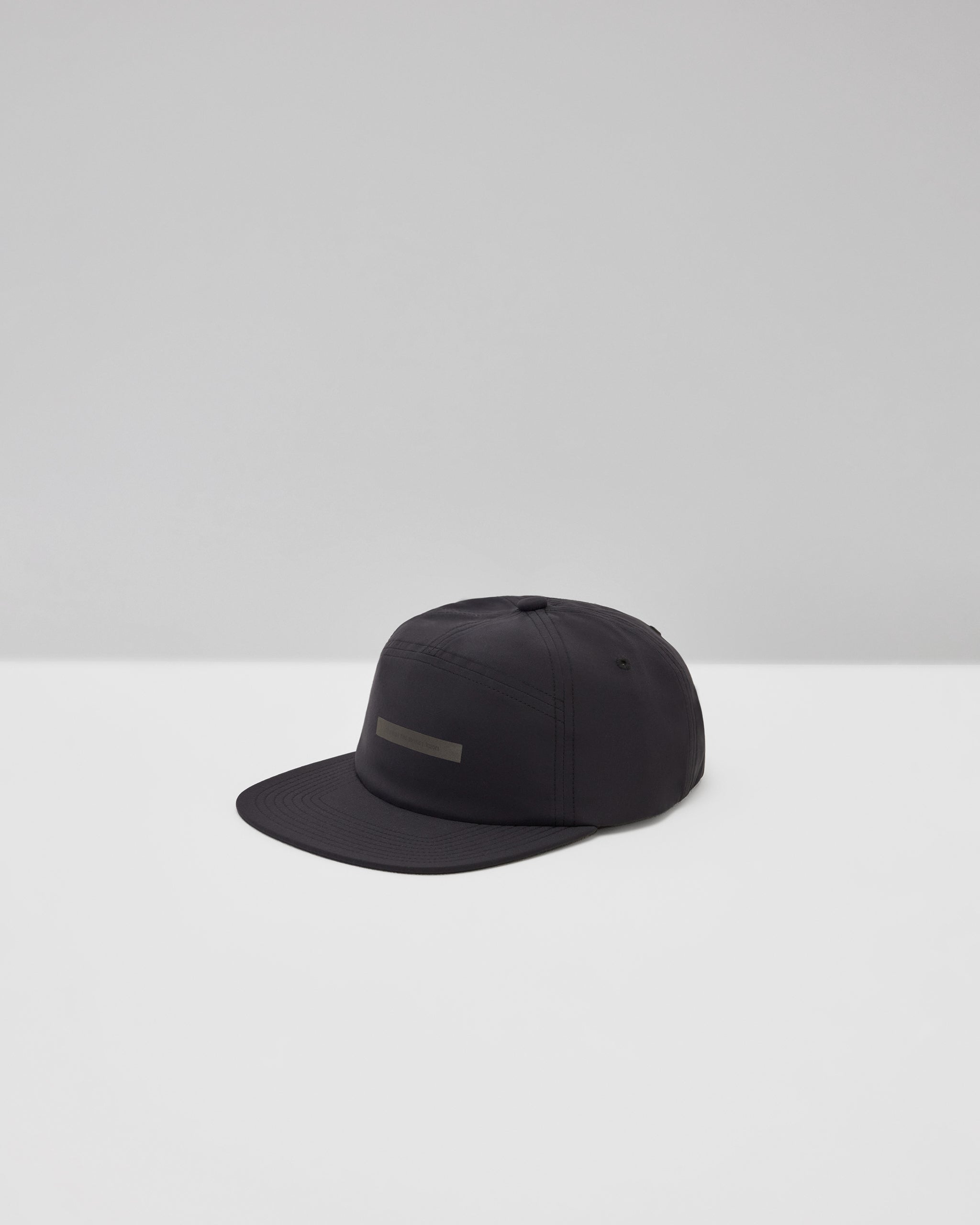 Qualify Run Hat | Black