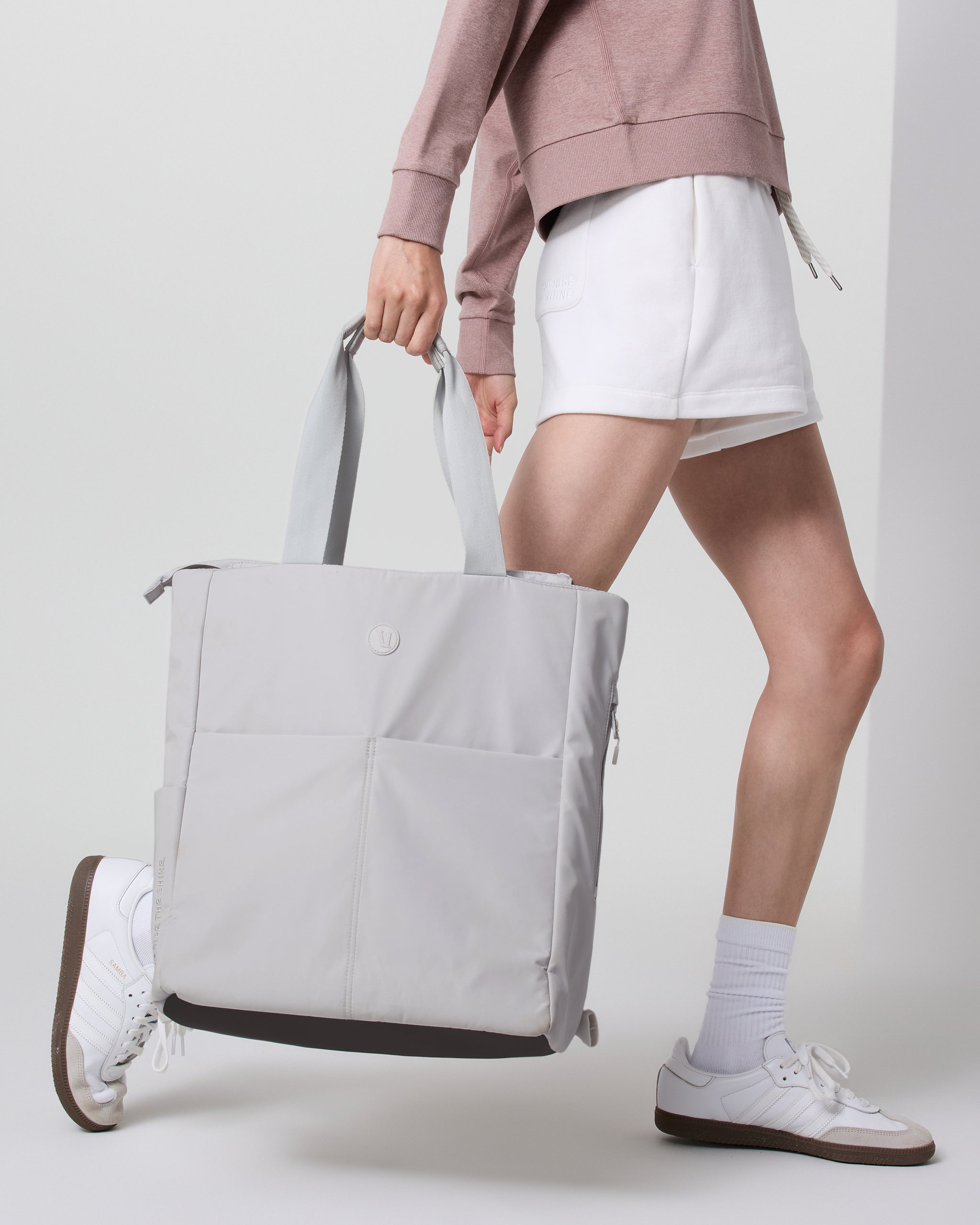 V1 Convertible Tote Bag 2.0 | Frost Grey - Image 2