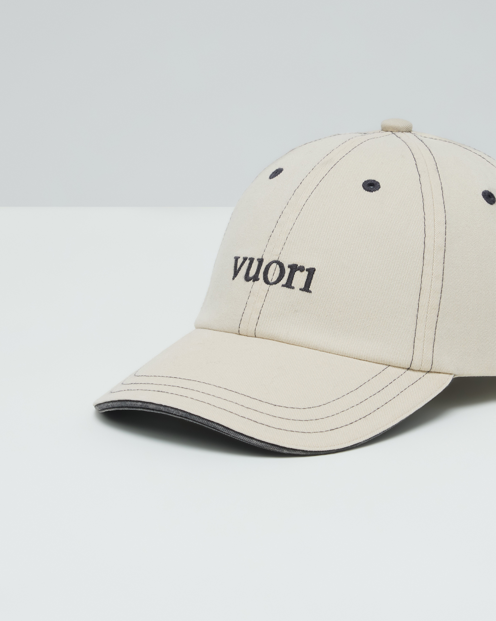 Contrast Stitch Hat | Trench