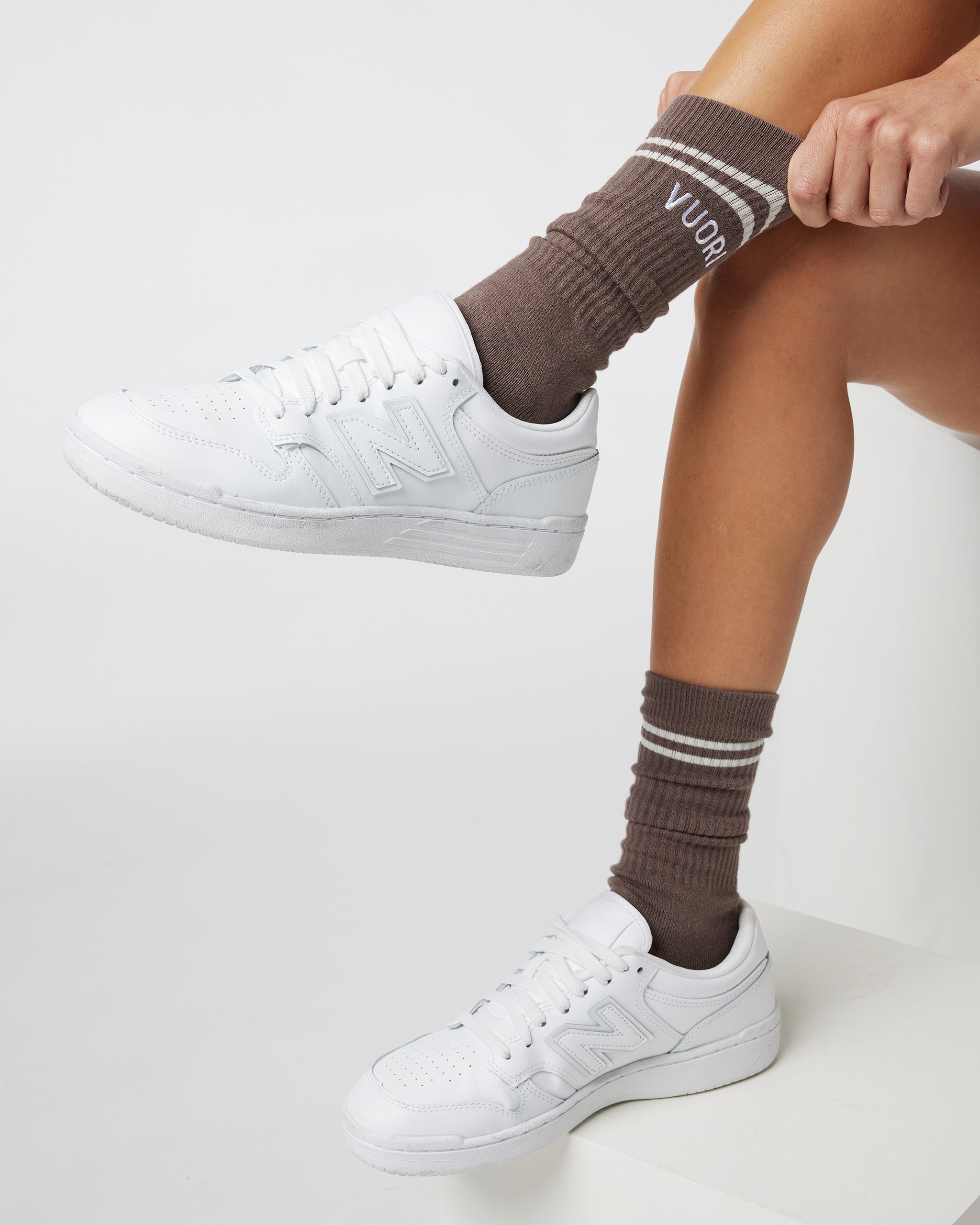 Vuori Crew Sock | Fossil - Image 2