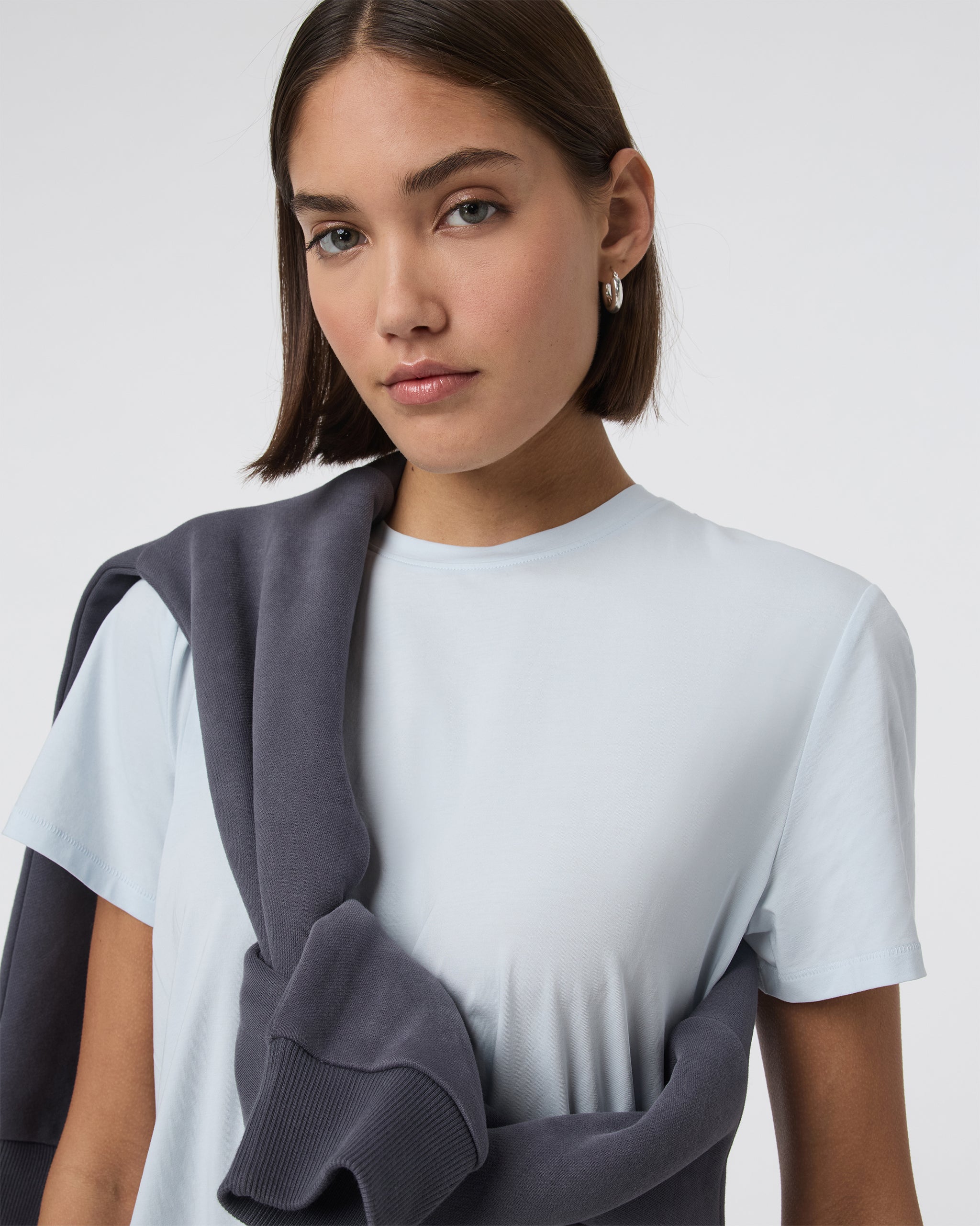 Feather Tee | Atmosphere - Image 4