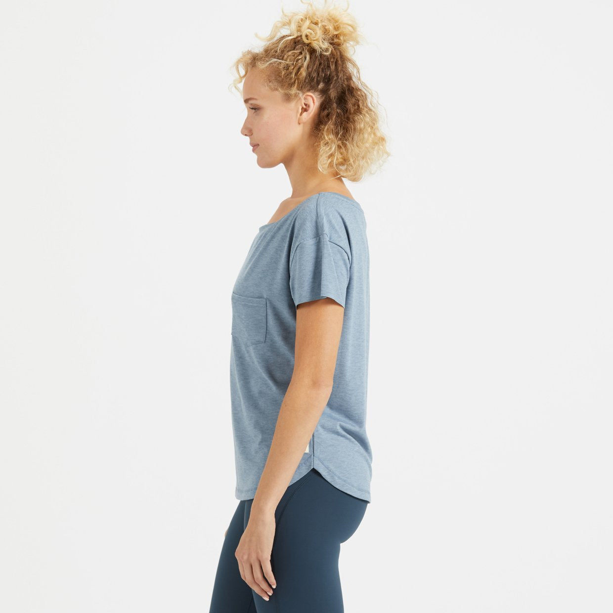 Lux Performance Tee | Cloud Heather - Image 2