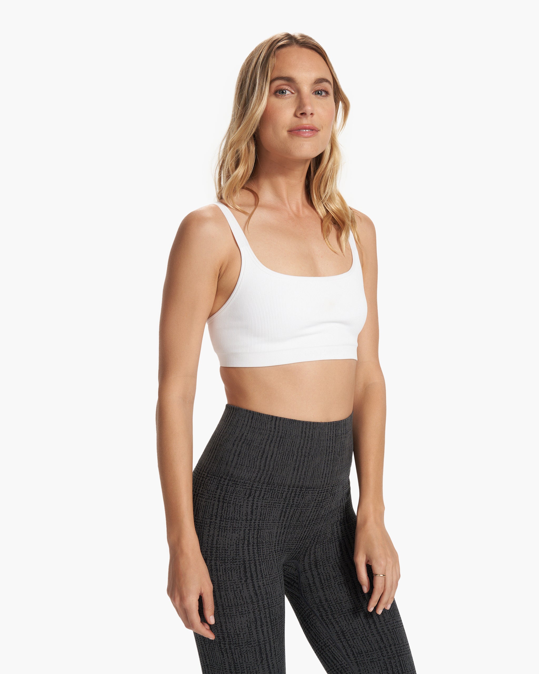 Helix Seamless Bra | White - Image 4