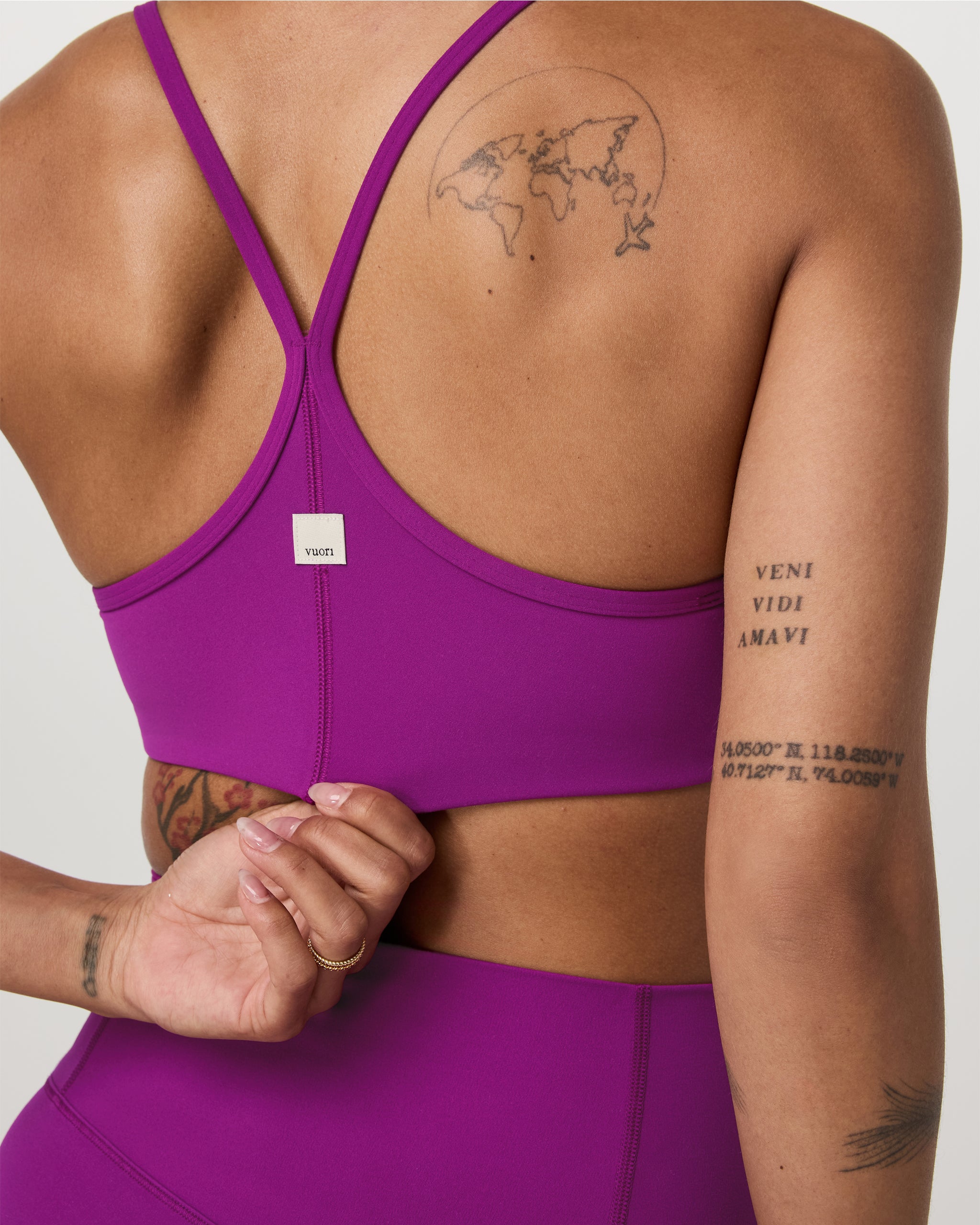 Vuori AllTheFeels™ Bra | Magenta - Image 5