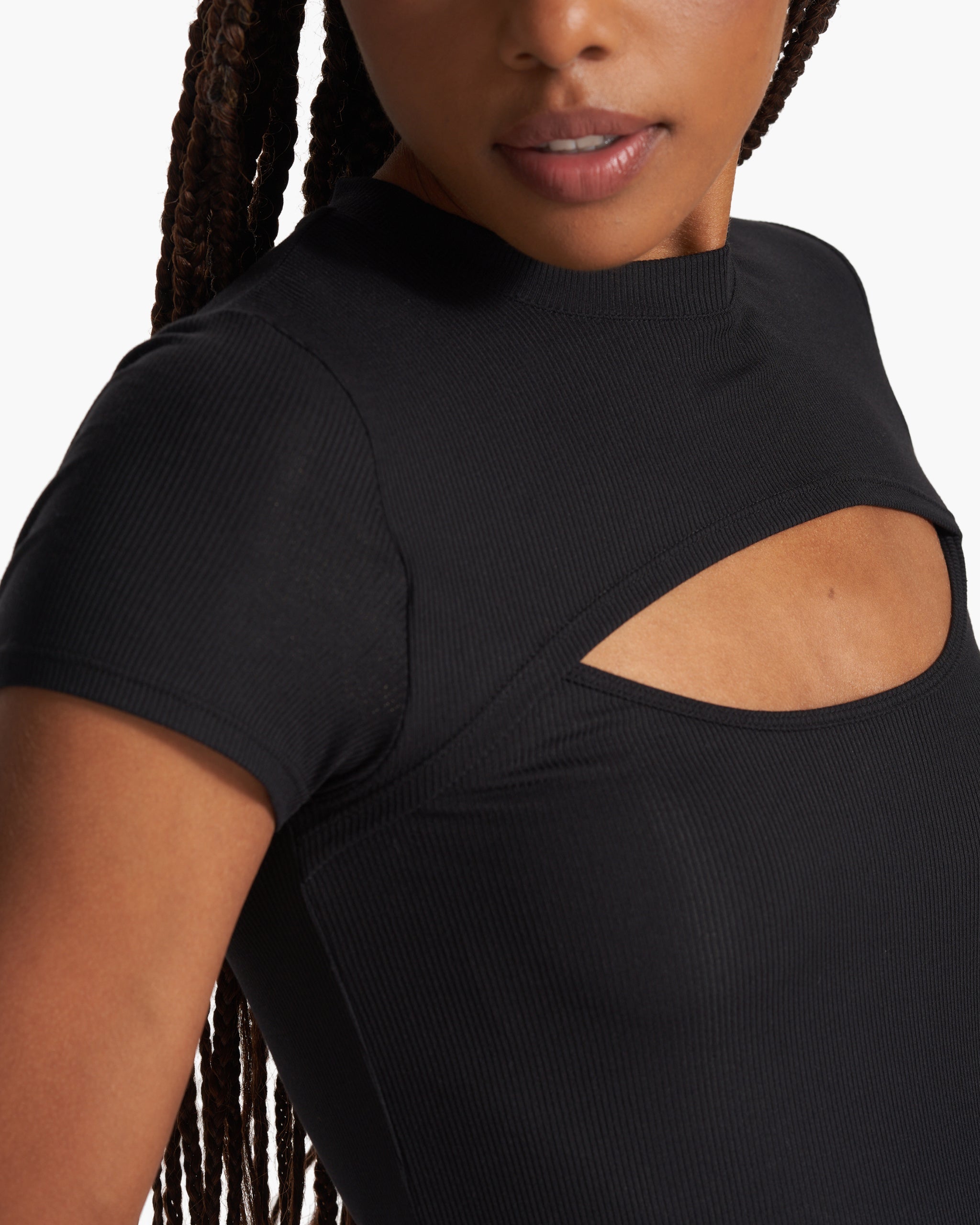 Cove Cut Out Tee | Black - Image 3