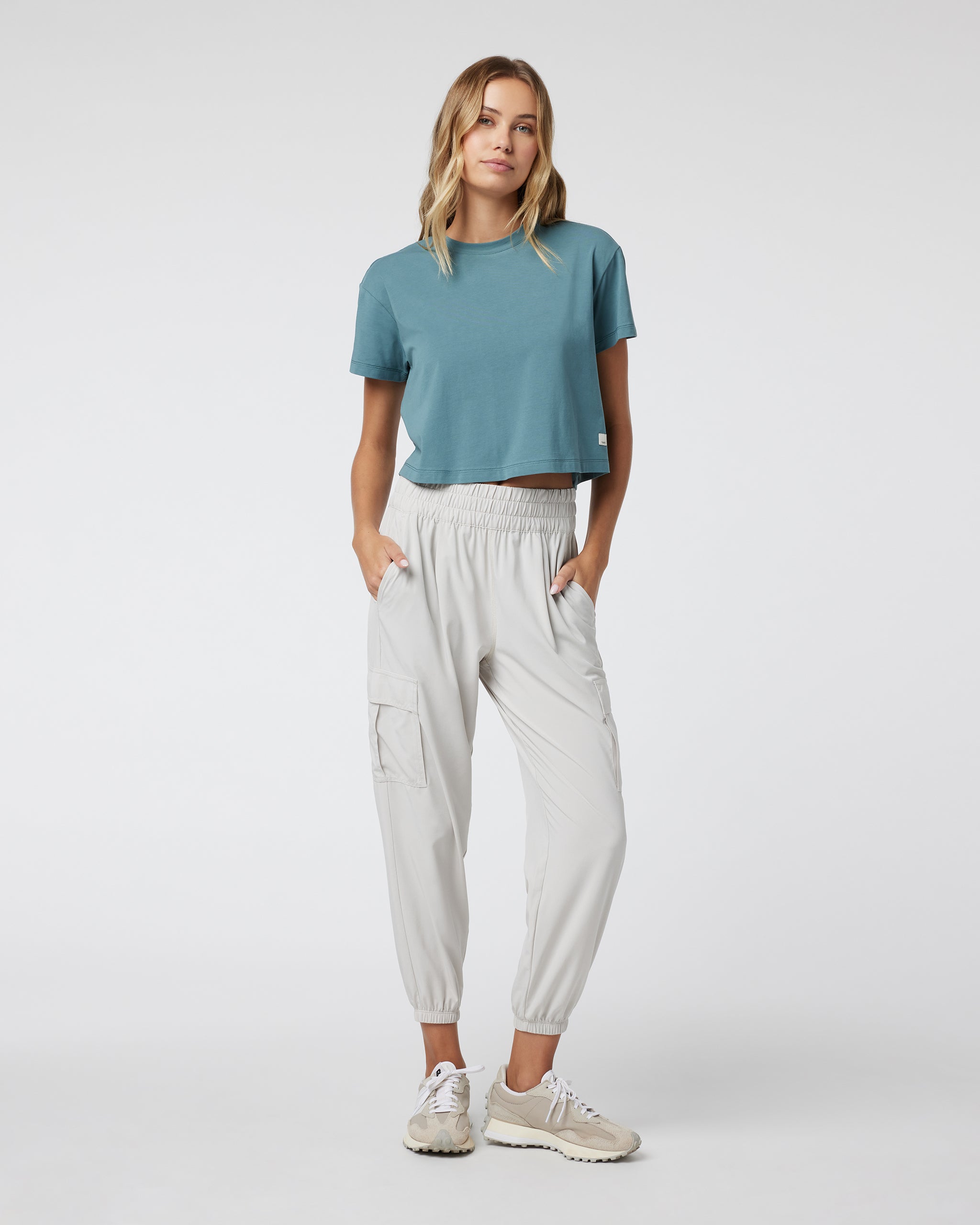 Short Sleeve Feather Cross Back | Iron - Image 2