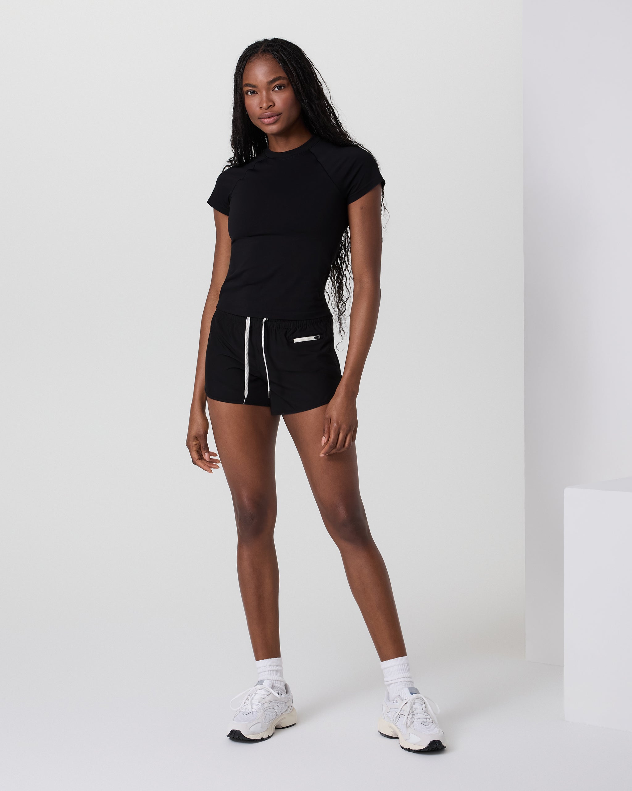 Short Sleeve Seamless Surge Tee | Black - Image 4
