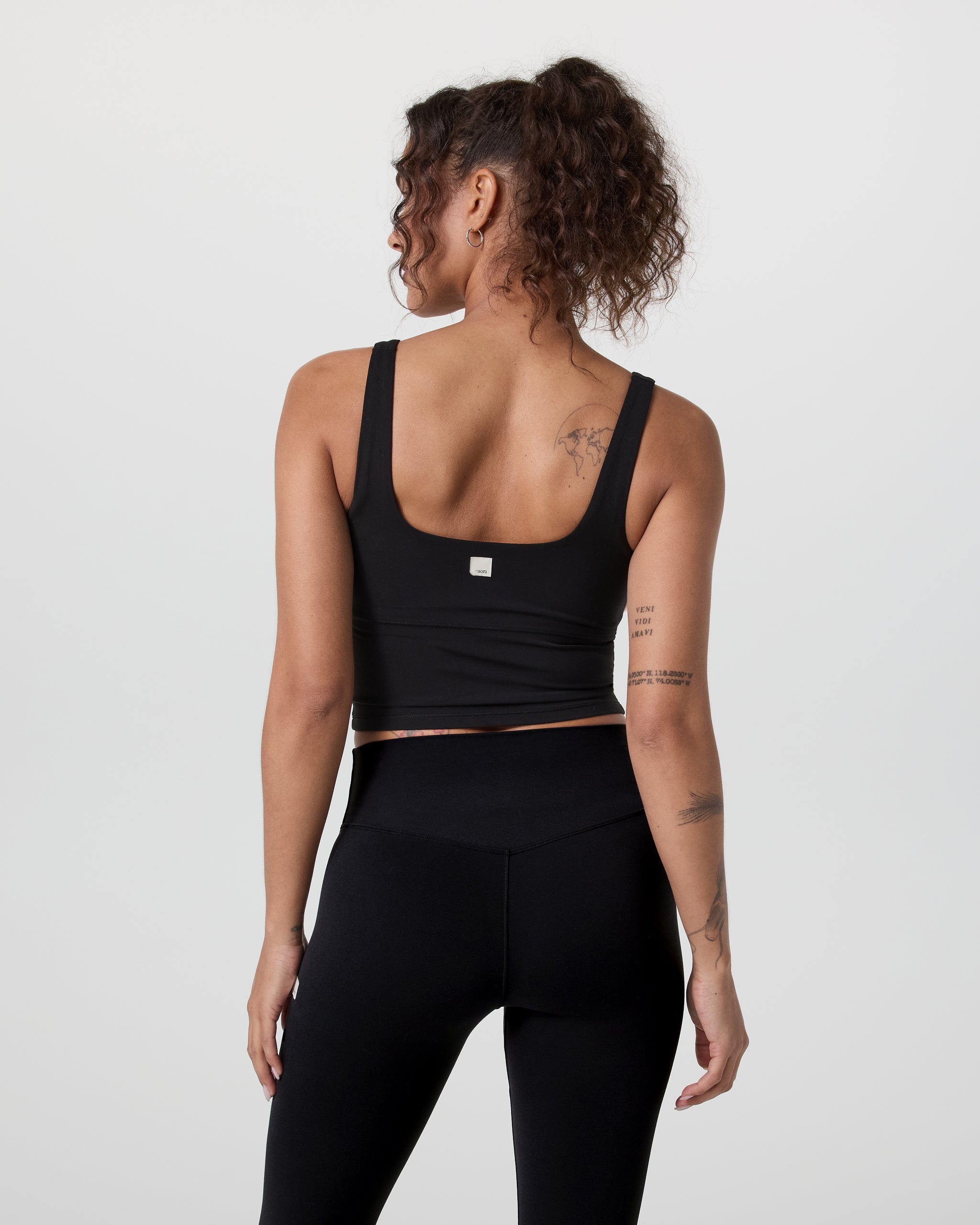 Vuori AllTheForm™ Support Tank | Black - Image 2