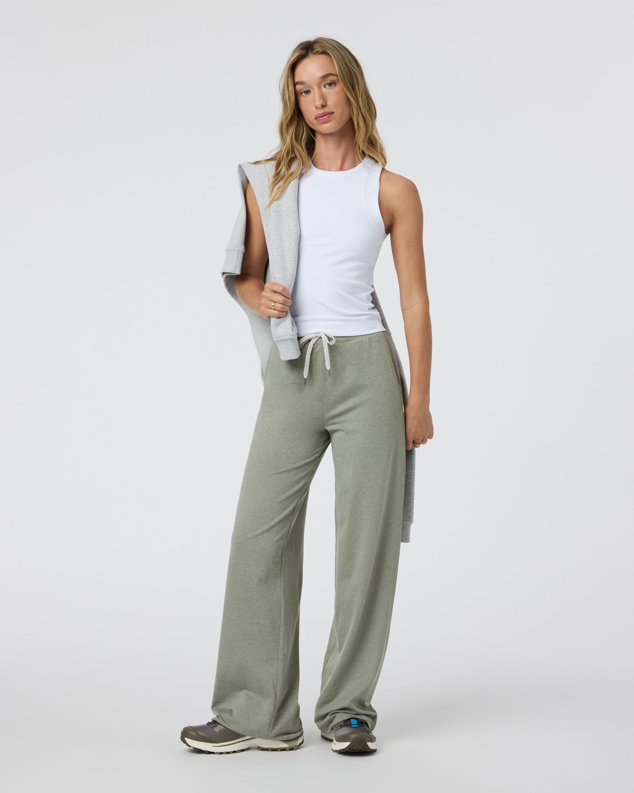 Pose Modern Tank | White - Image 2