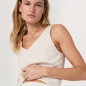 Villa Textured Crop Tank | Milkweed