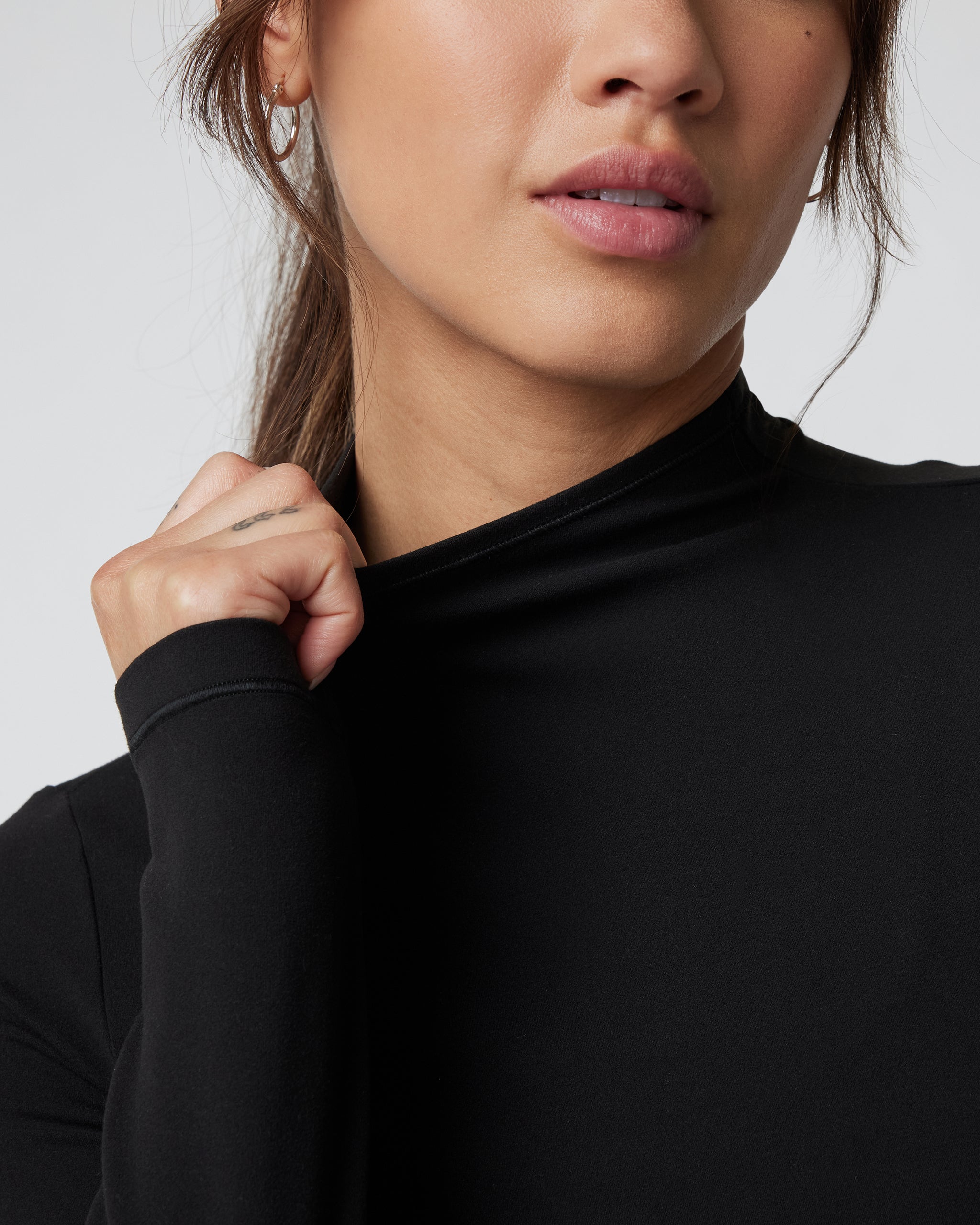 Vuori AllTheFeels™ Long Sleeve Mock | Black - Image 4