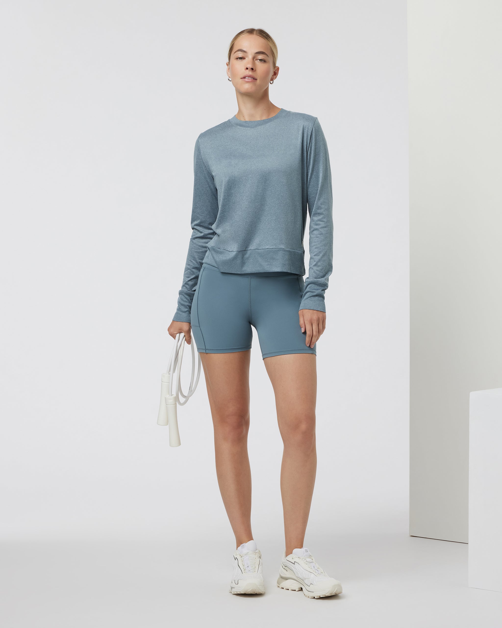 Daydream Crew | Smoke Blue Heather - Image 2